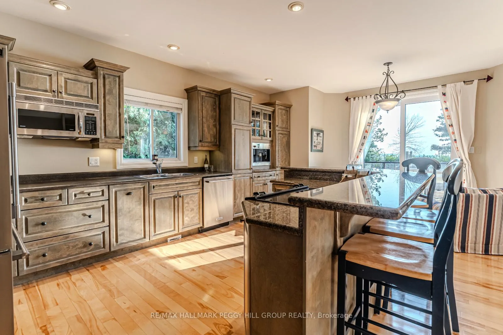 Photo 6 of 1338 Spyglass Point Road, Ramara, Brechin — HOMEH