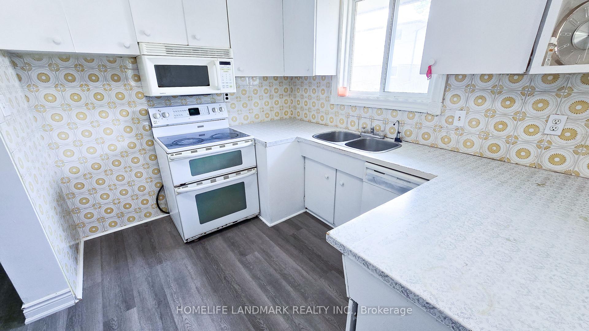 Photo 18 of 139 Cabot Street, Oshawa, Vanier — HOMEH