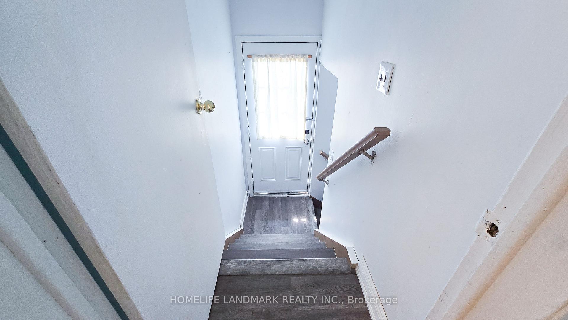 Photo 21 of 139 Cabot Street, Oshawa, Vanier — HOMEH
