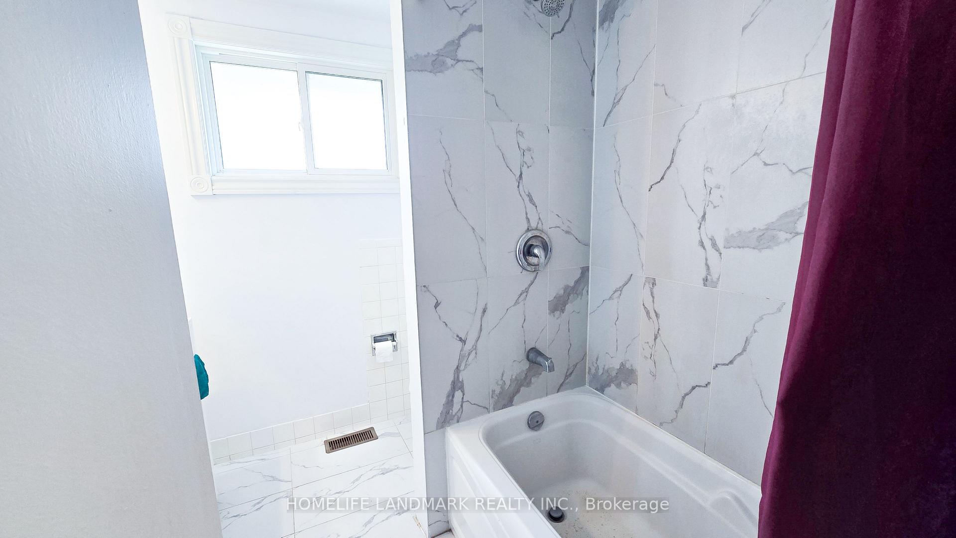 Photo 22 of 139 Cabot Street, Oshawa, Vanier — HOMEH