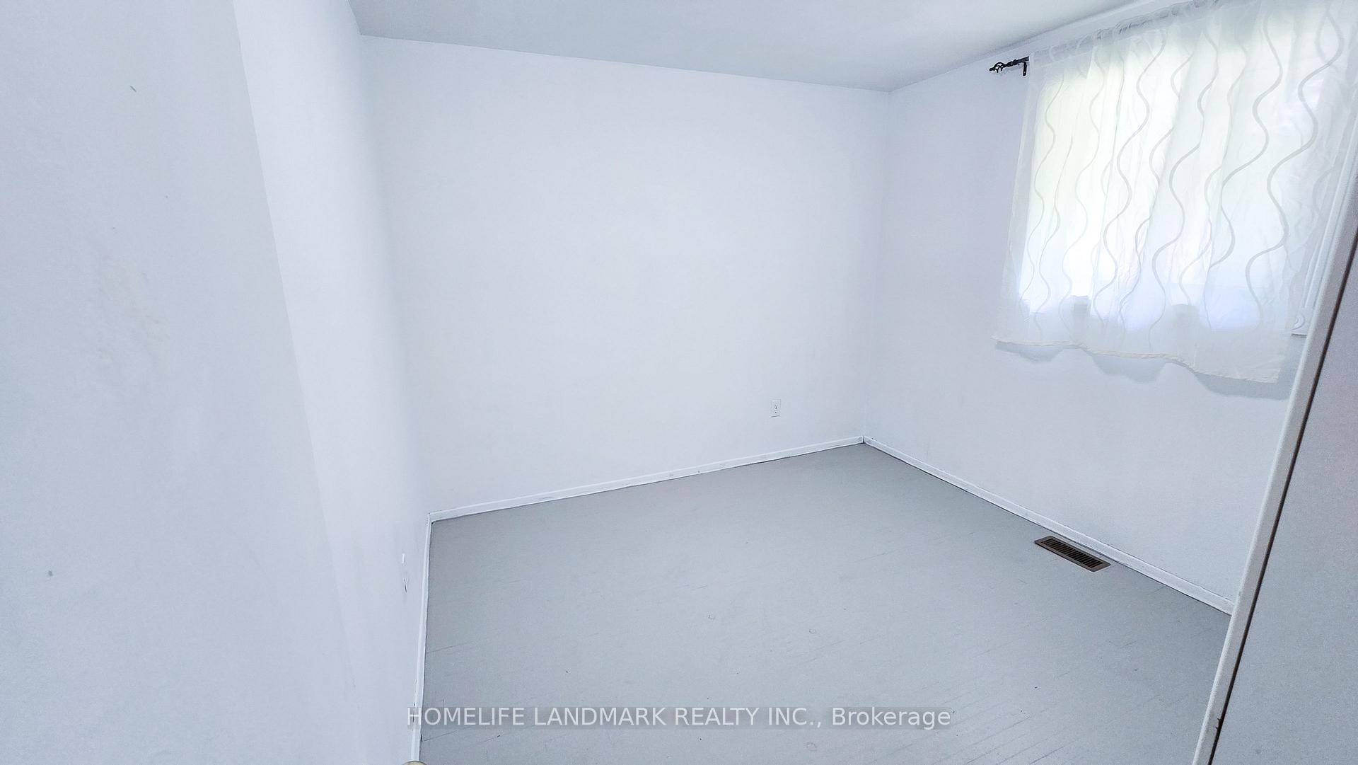 Photo 28 of 139 Cabot Street, Oshawa, Vanier — HOMEH