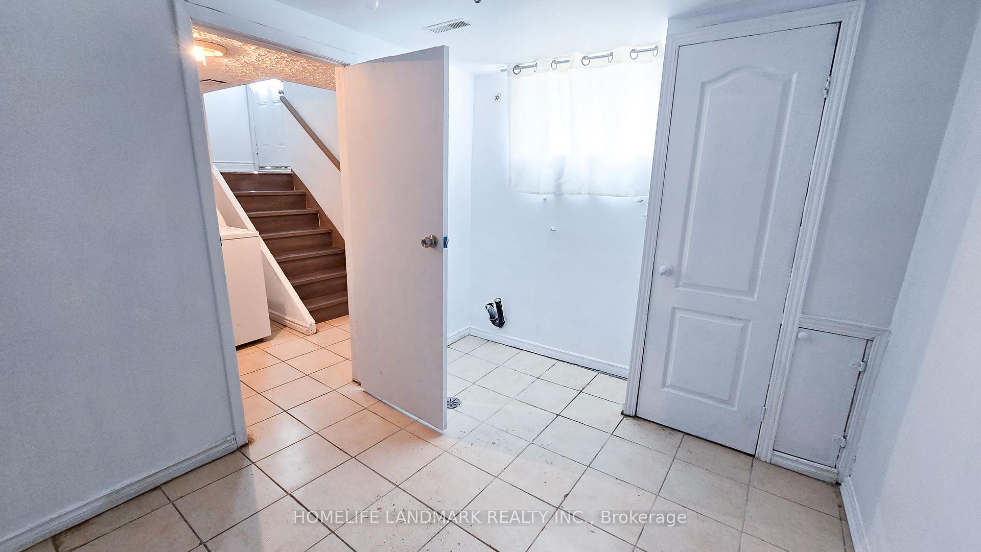 Photo 32 of 139 Cabot Street, Oshawa, Vanier — HOMEH
