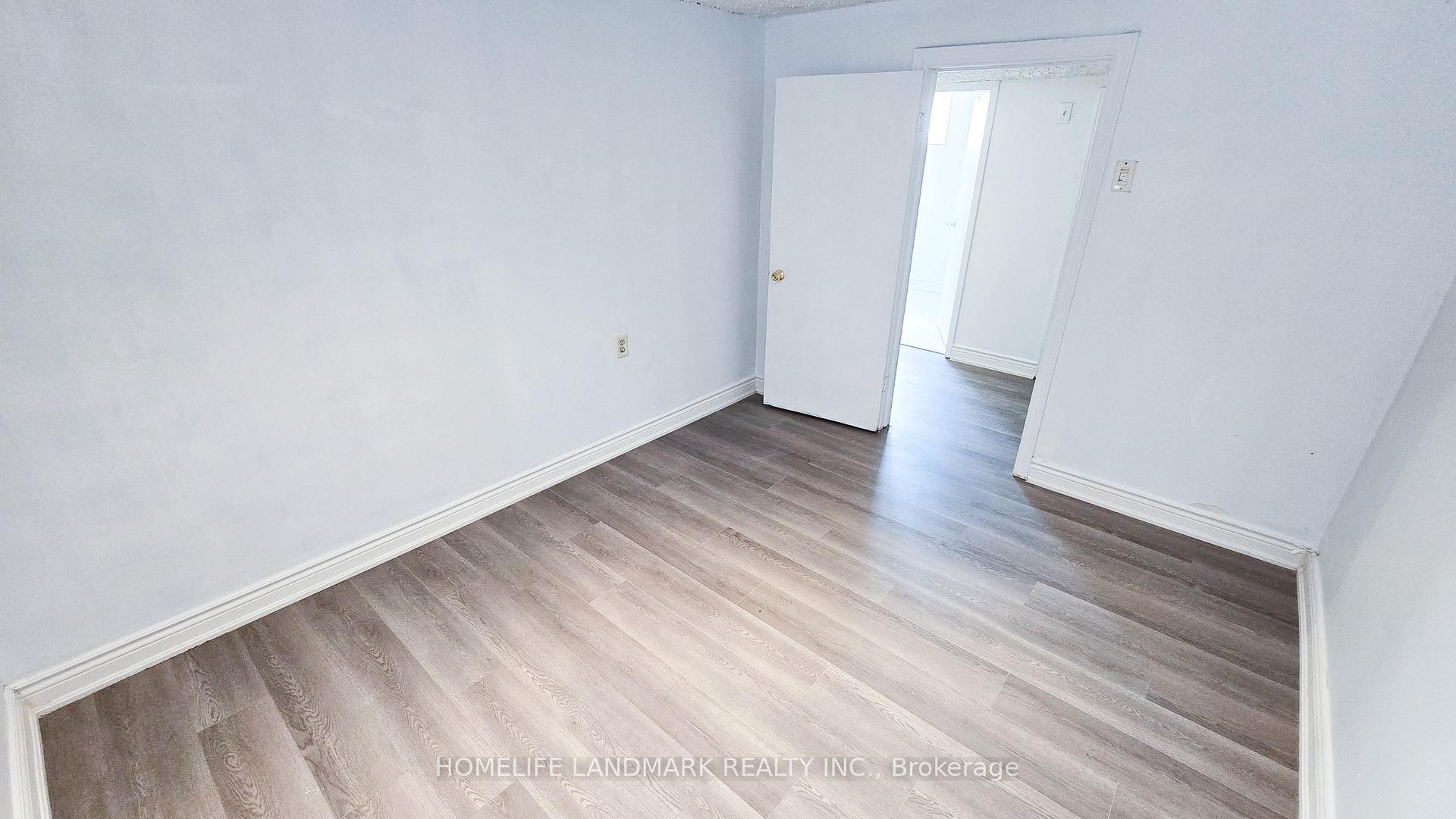 Photo 37 of 139 Cabot Street, Oshawa, Vanier — HOMEH