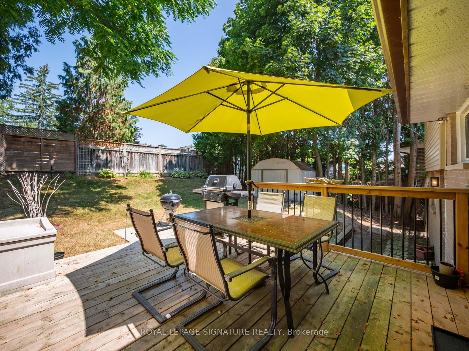 Photo 24 of 446 Bernhard Crescent, Oshawa, O'Neill — HOMEH