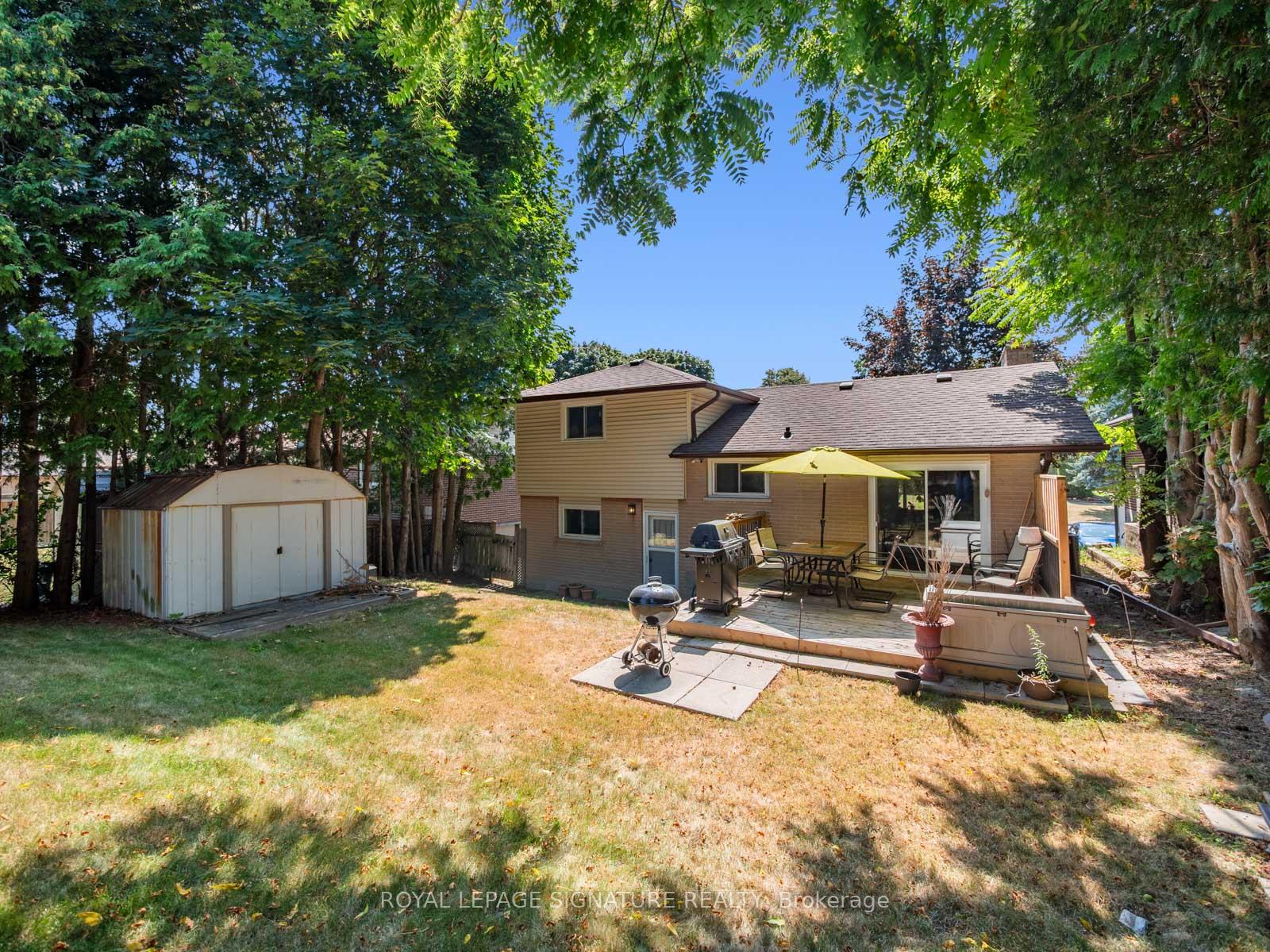 Photo 27 of 446 Bernhard Crescent, Oshawa, O'Neill — HOMEH