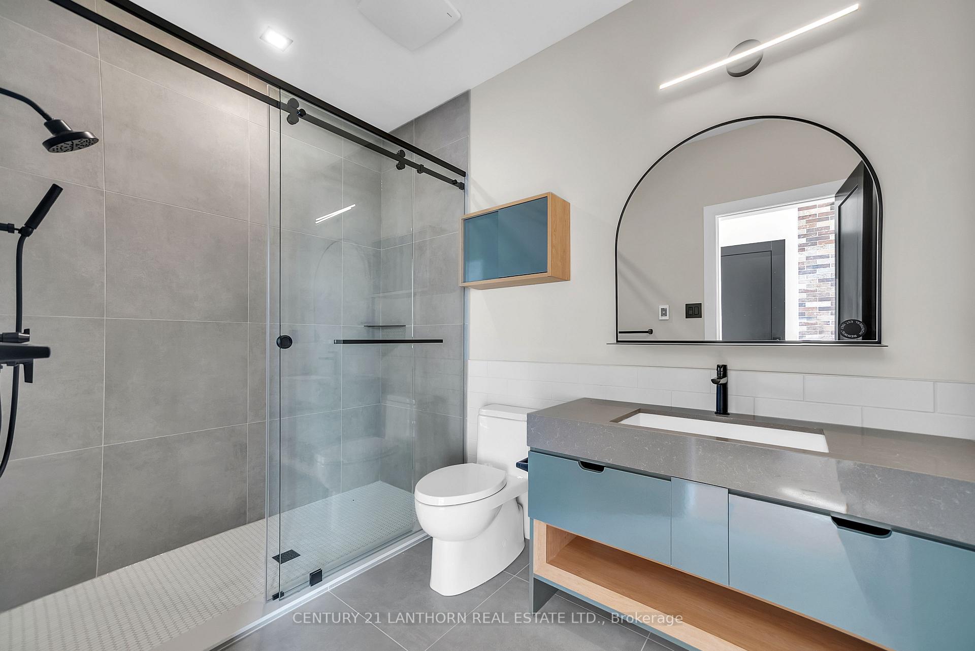 Photo 19 of Unit Unit # 3, 38 Front Street, Quinte West, Trenton Ward — HOMEH
