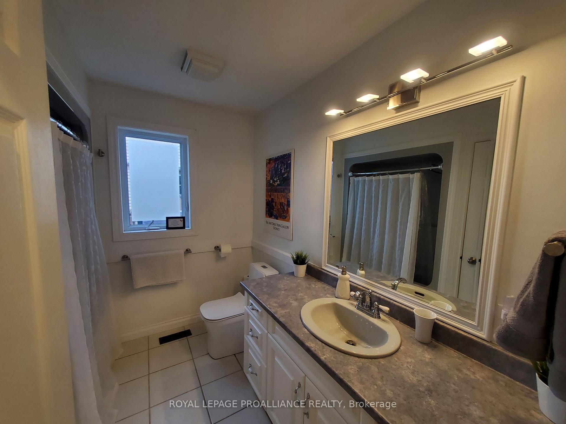 Photo 14 of 60 Island Road, Prince Edward County, Hallowell Ward — HOMEH