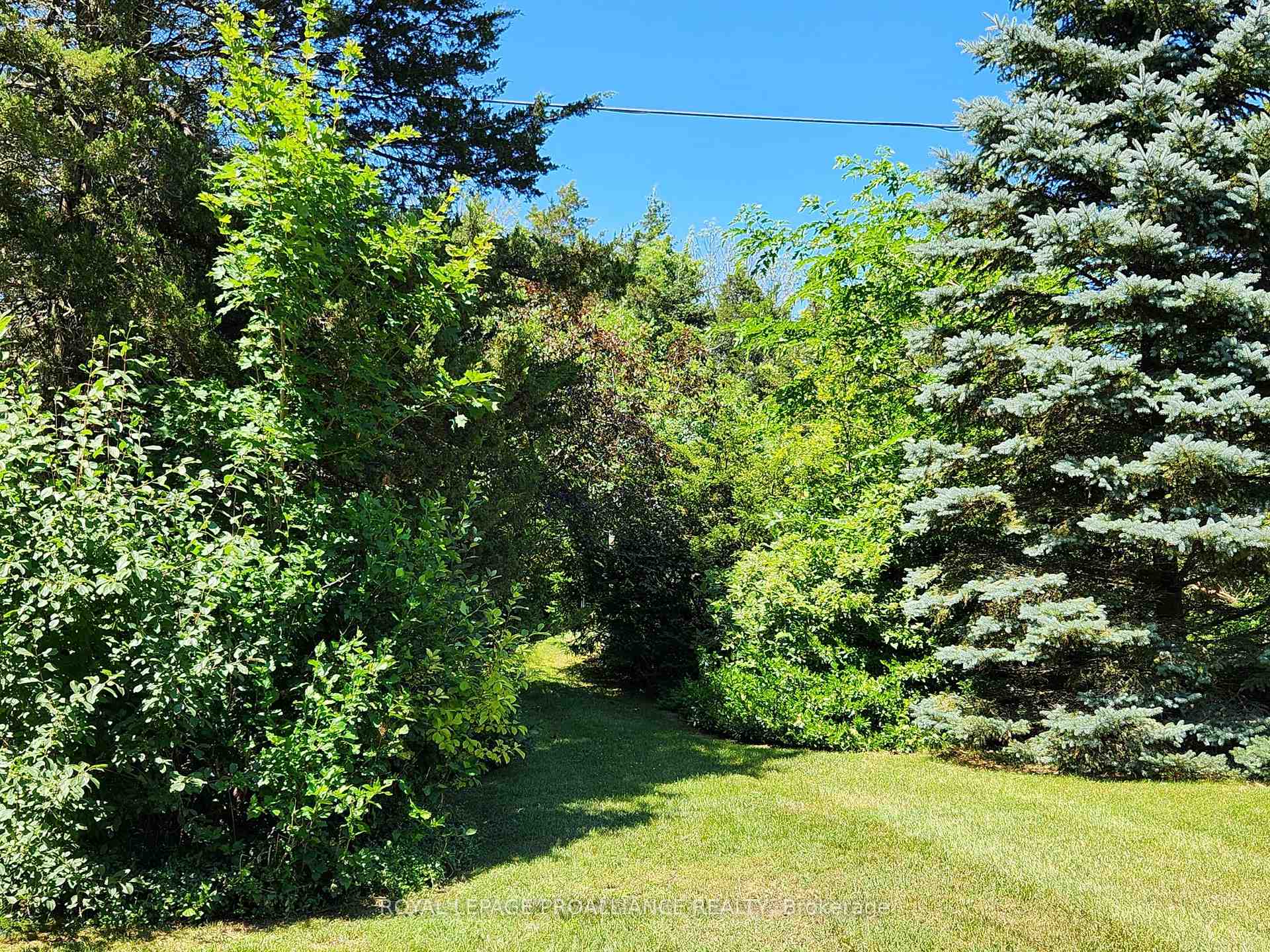 Photo 34 of 60 Island Road, Prince Edward County, Hallowell Ward — HOMEH