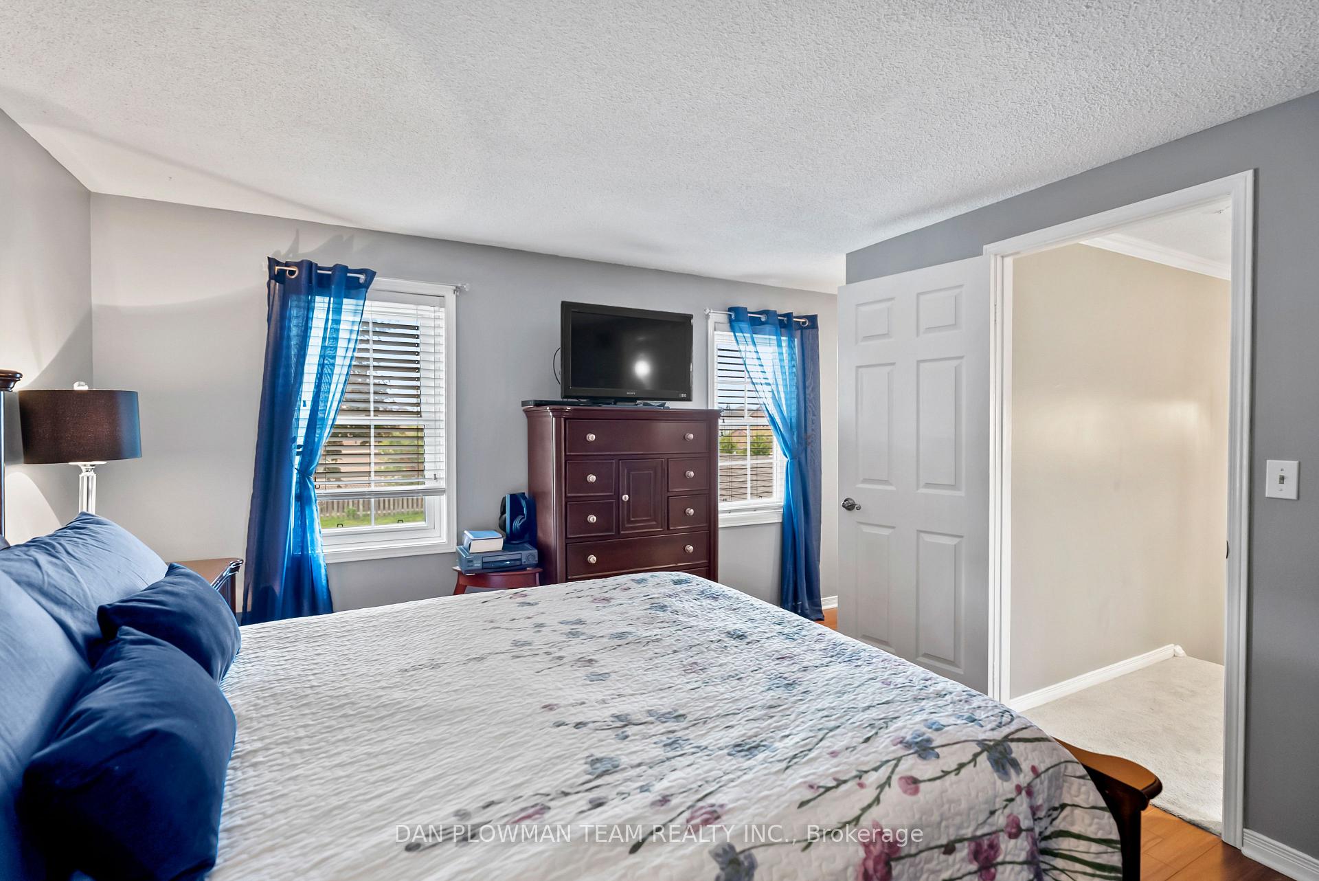 Photo 1 of 1509 Connery Crescent, Oshawa, Lakeview — HOMEH