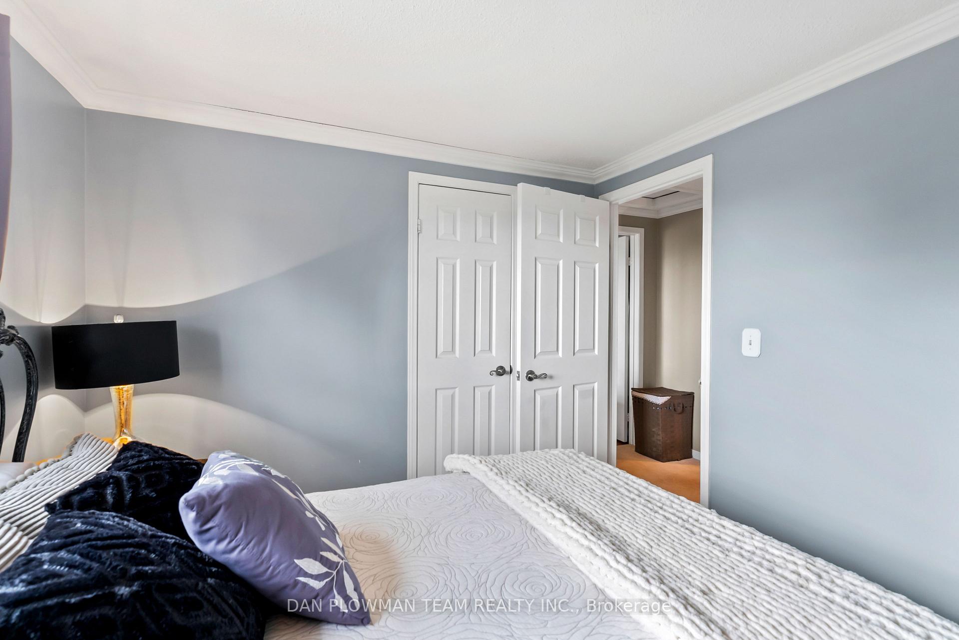 Photo 6 of 1509 Connery Crescent, Oshawa, Lakeview — HOMEH