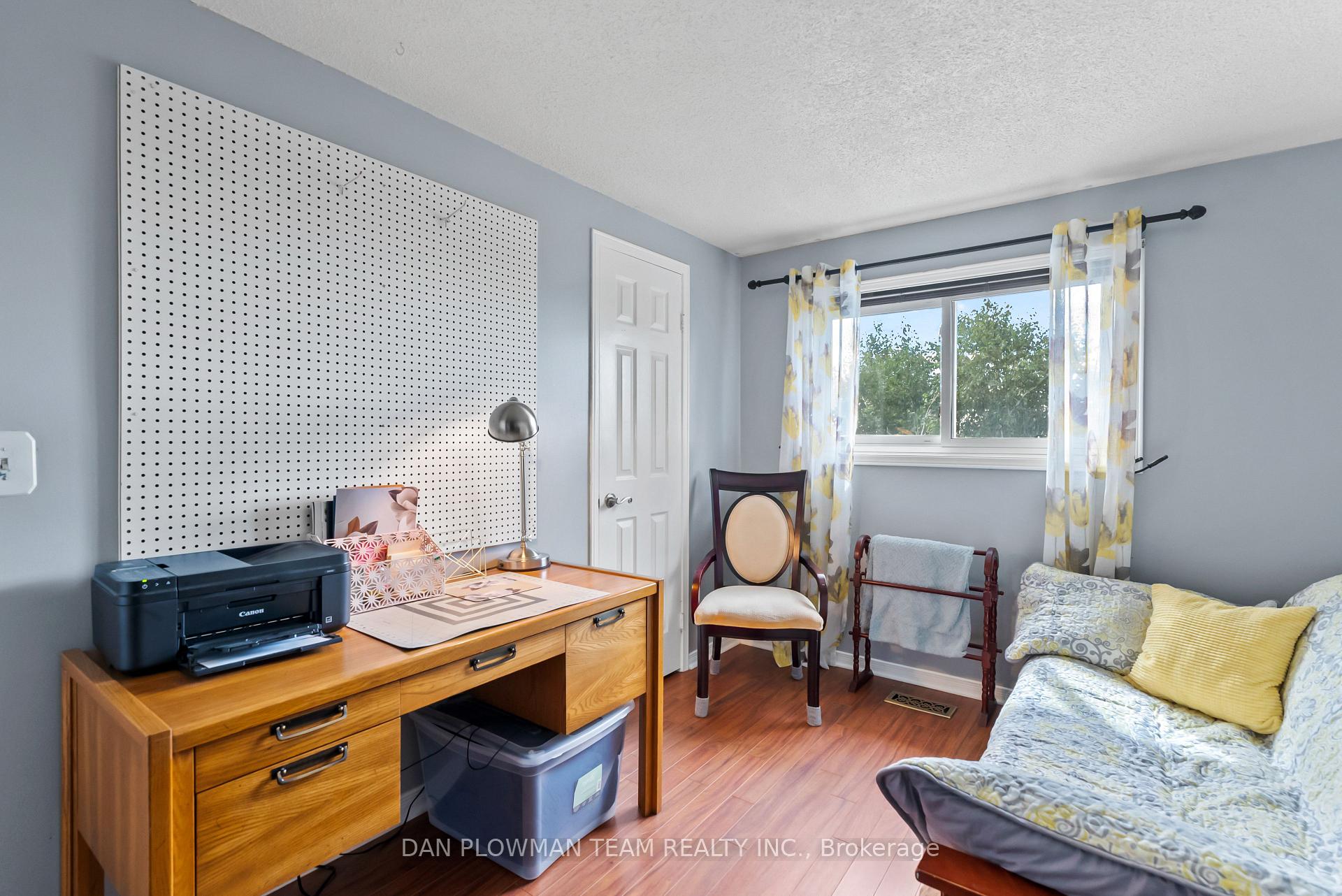 Photo 8 of 1509 Connery Crescent, Oshawa, Lakeview — HOMEH