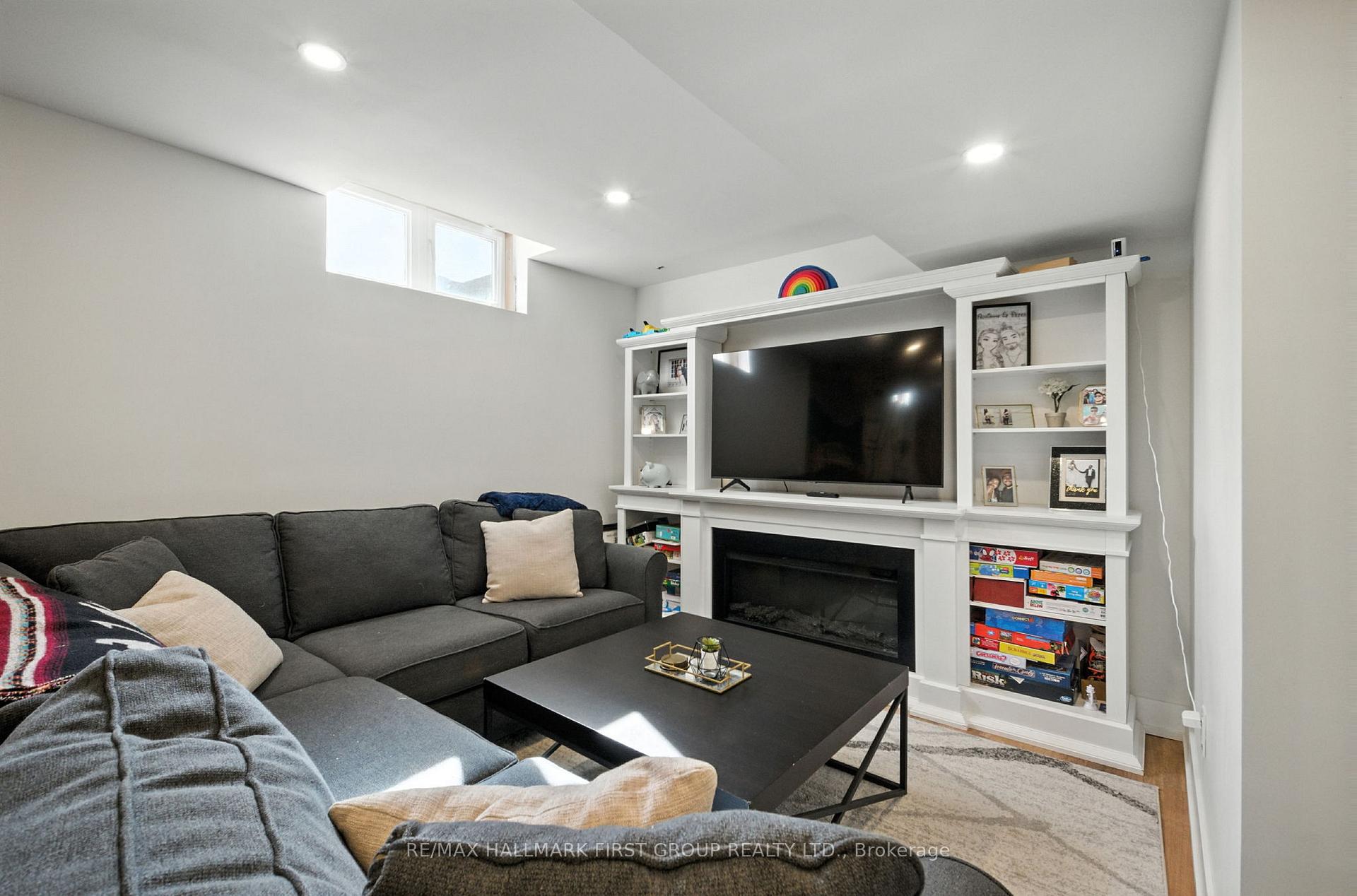 Photo 43 of 2318 Canterbury Crescent, Pickering, Brock Ridge — HOMEH