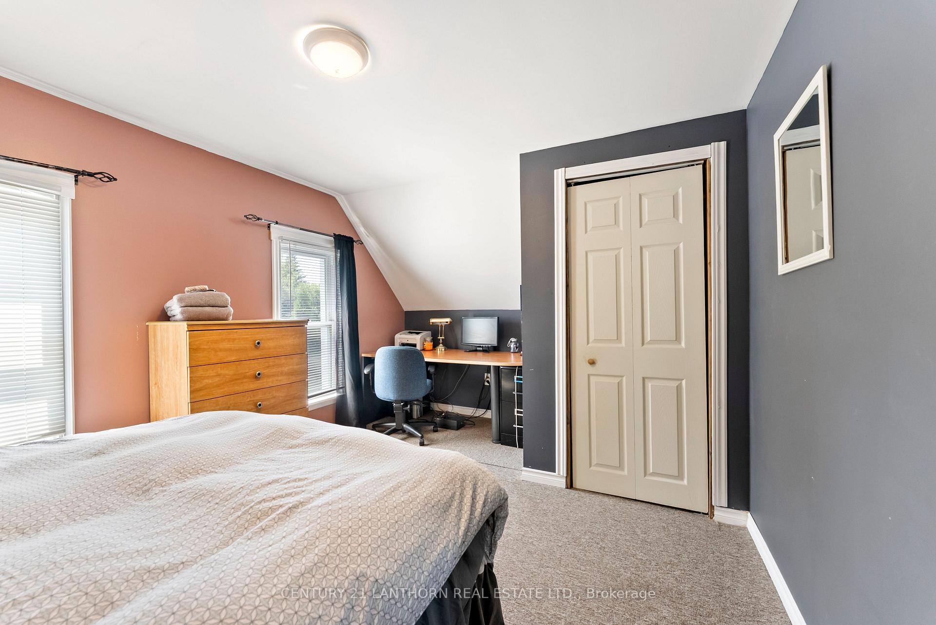 Photo 13 of 43 Stanley Street, Prince Edward County, Bloomfield Ward — HOMEH