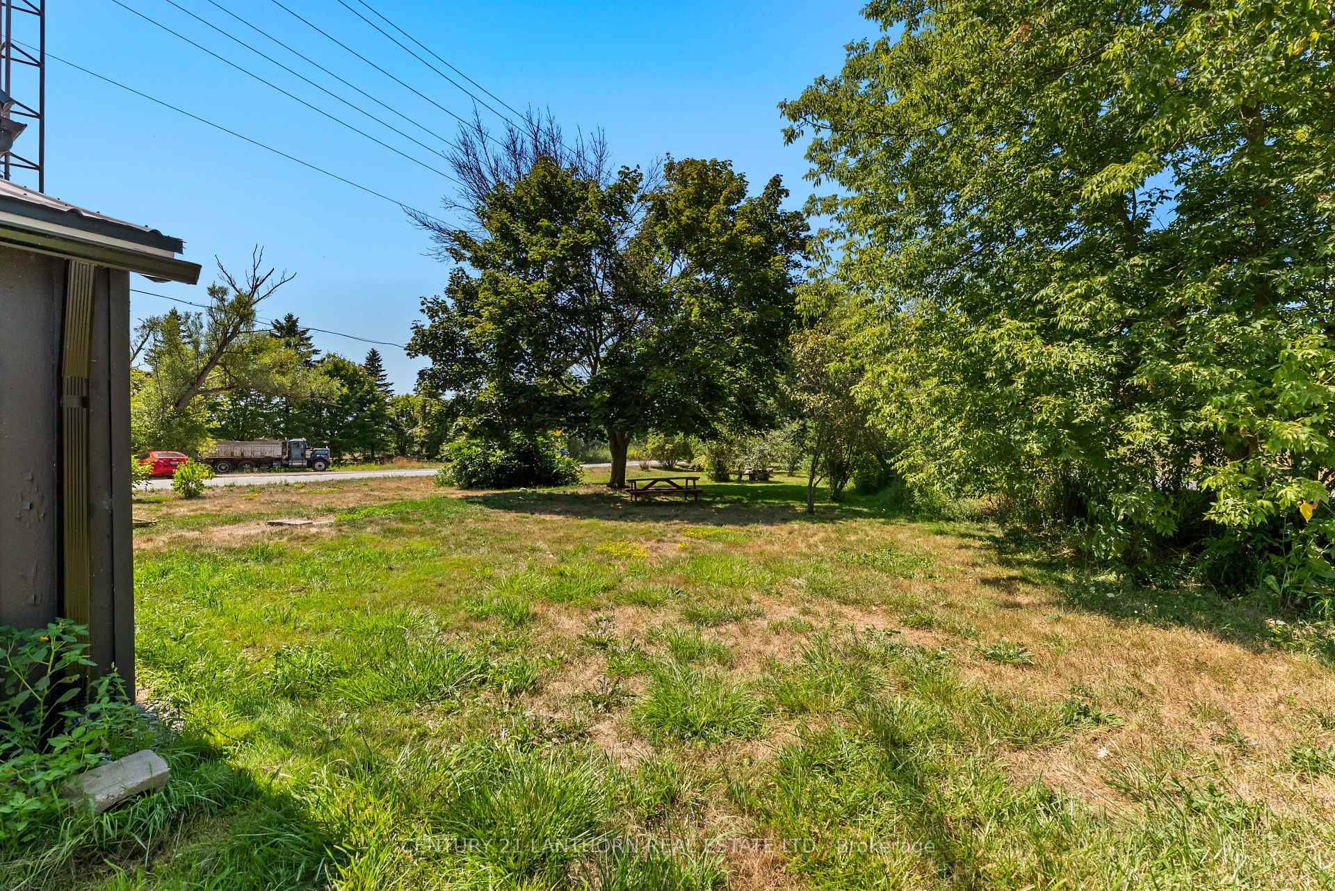Photo 20 of 43 Stanley Street, Prince Edward County, Bloomfield Ward — HOMEH