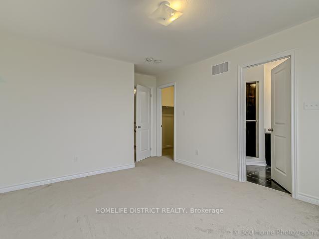 Photo 14 of 1085 Skyridge Boulevard, Pickering, Rural Pickering — HOMEH