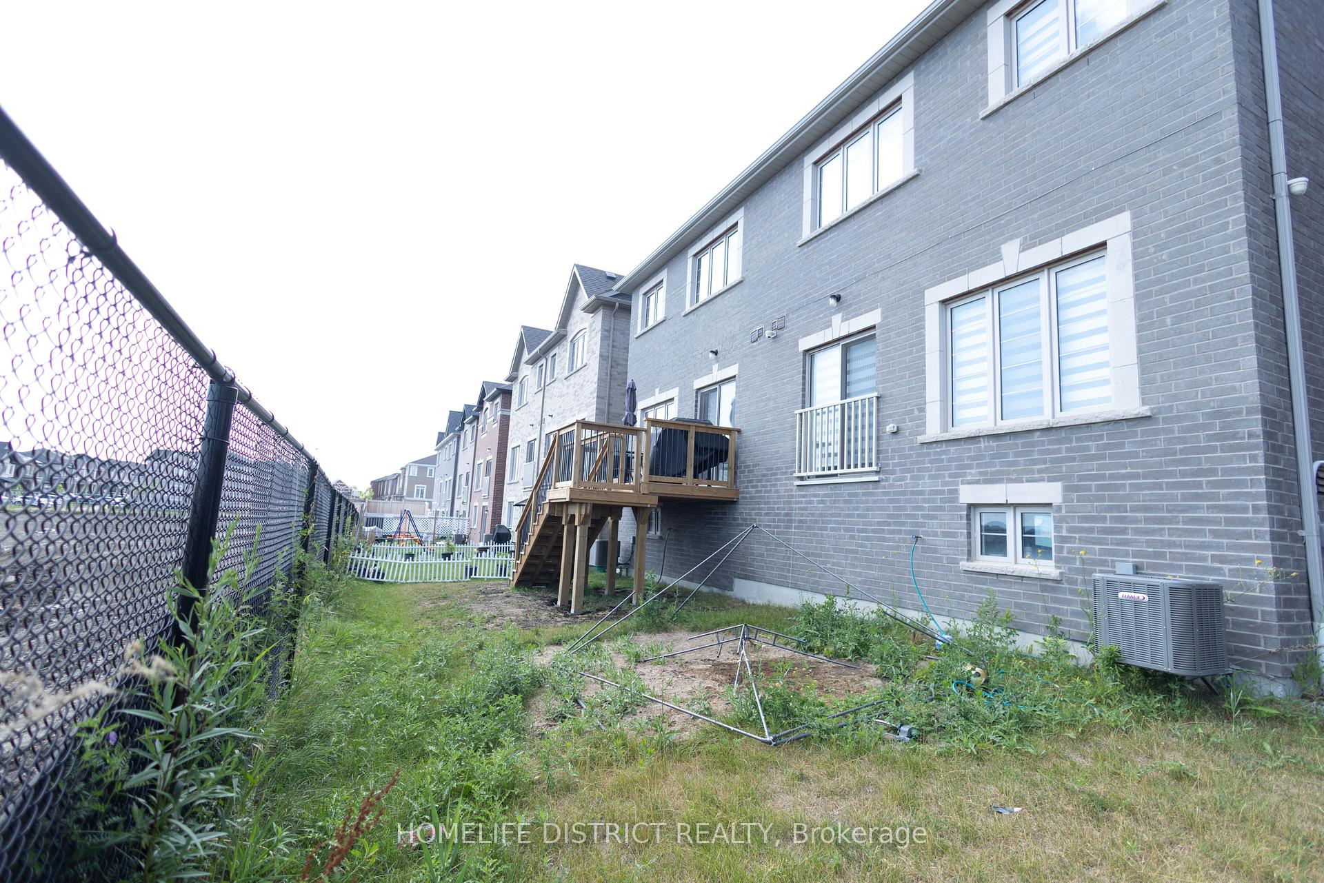 Photo 21 of 1085 Skyridge Boulevard, Pickering, Rural Pickering — HOMEH