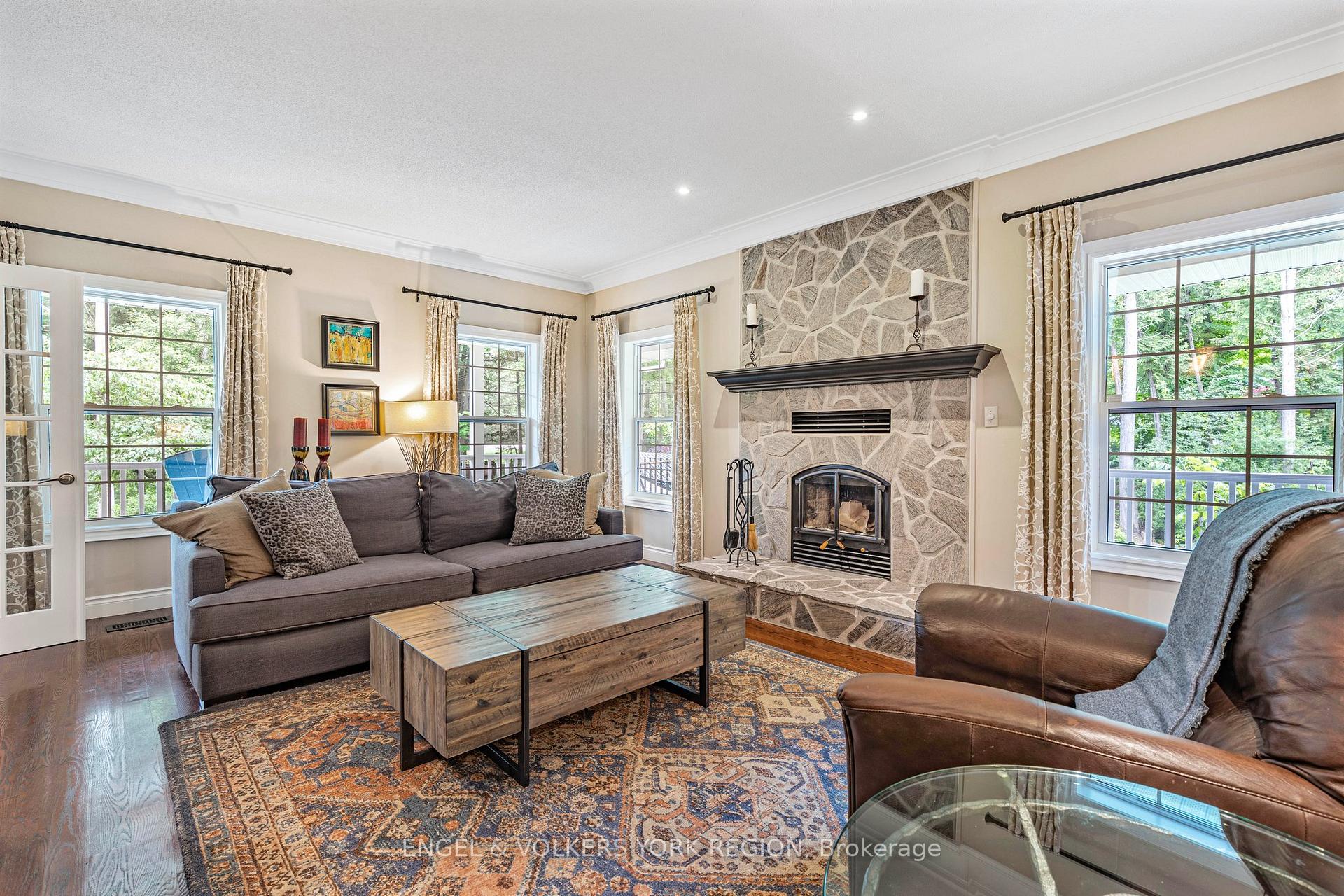 Photo 11 of 5175 Pineridge Drive, Milton, Rural Nassagaweya — HOMEH