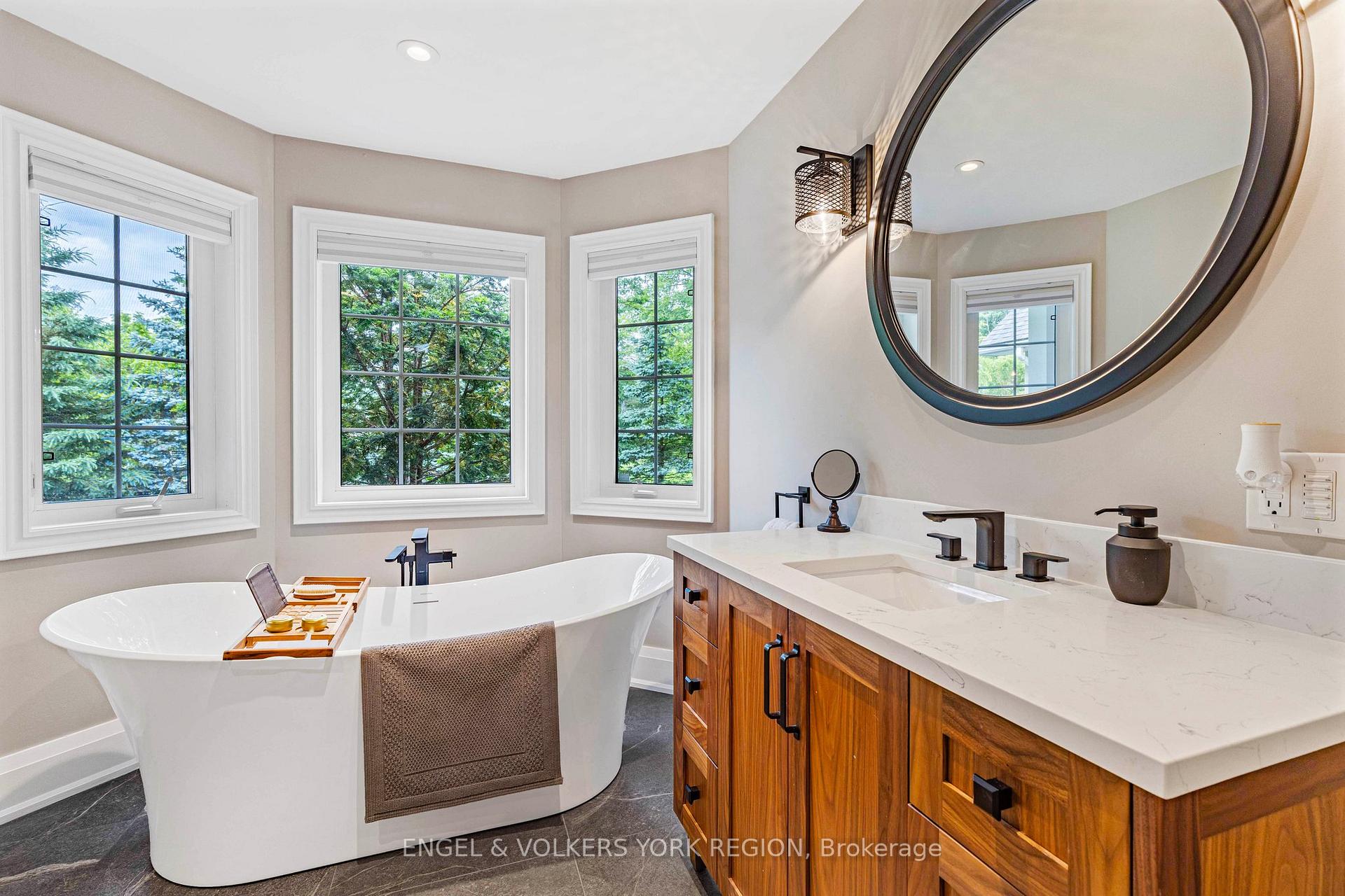 Photo 24 of 5175 Pineridge Drive, Milton, Rural Nassagaweya — HOMEH