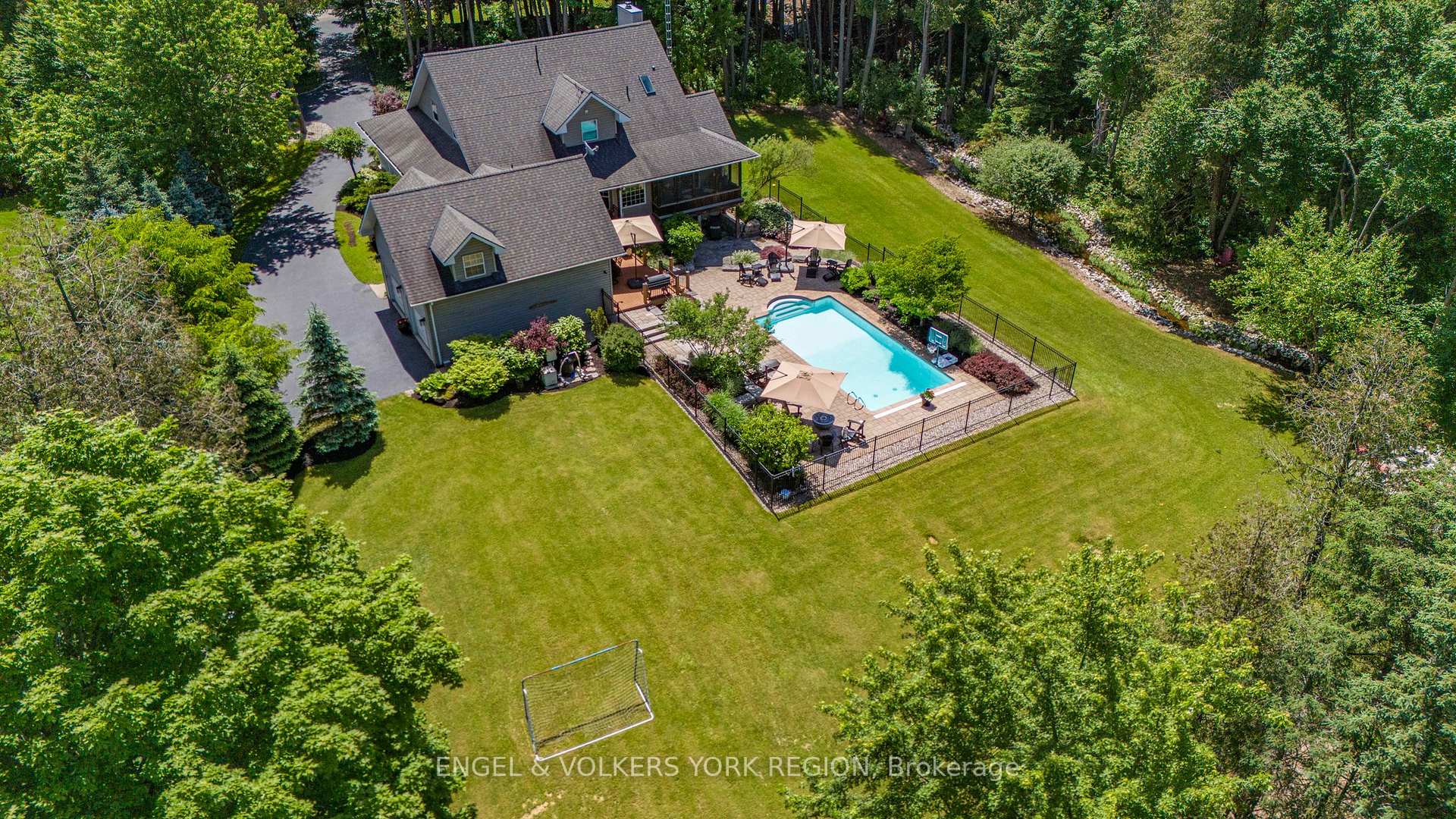 Photo 38 of 5175 Pineridge Drive, Milton, Rural Nassagaweya — HOMEH