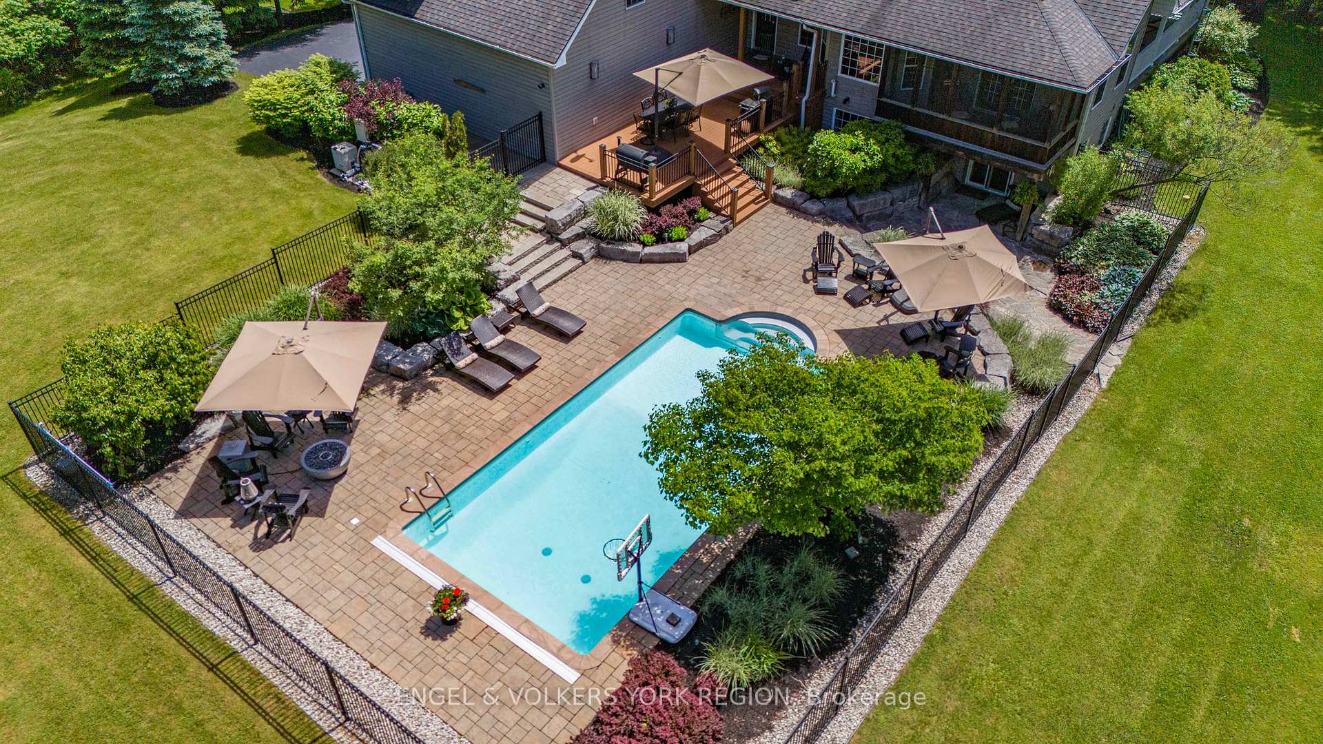 Photo 43 of 5175 Pineridge Drive, Milton, Rural Nassagaweya — HOMEH
