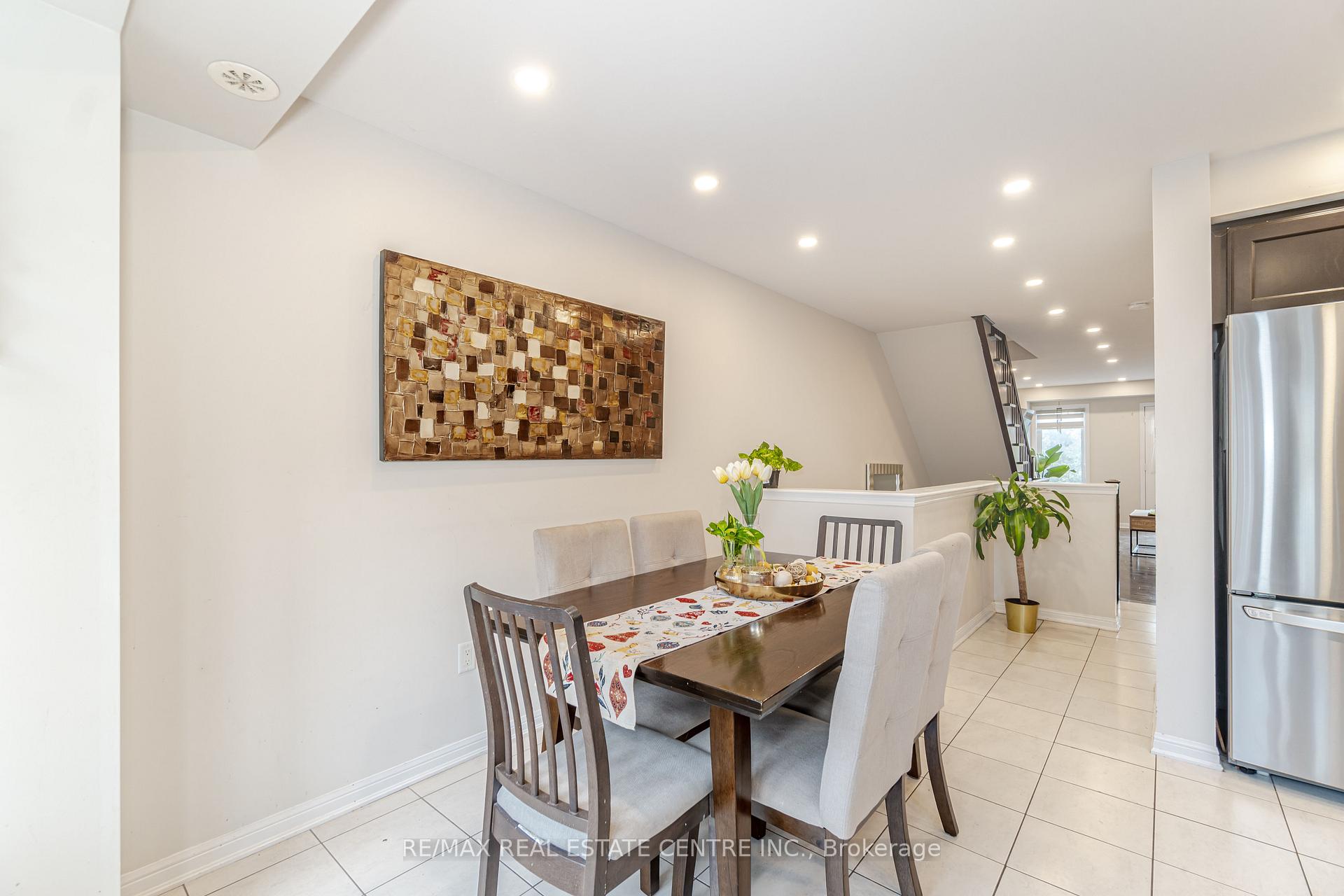 Photo 8 of Unit 60, 6020 derry Road E, Milton, Scott — HOMEH