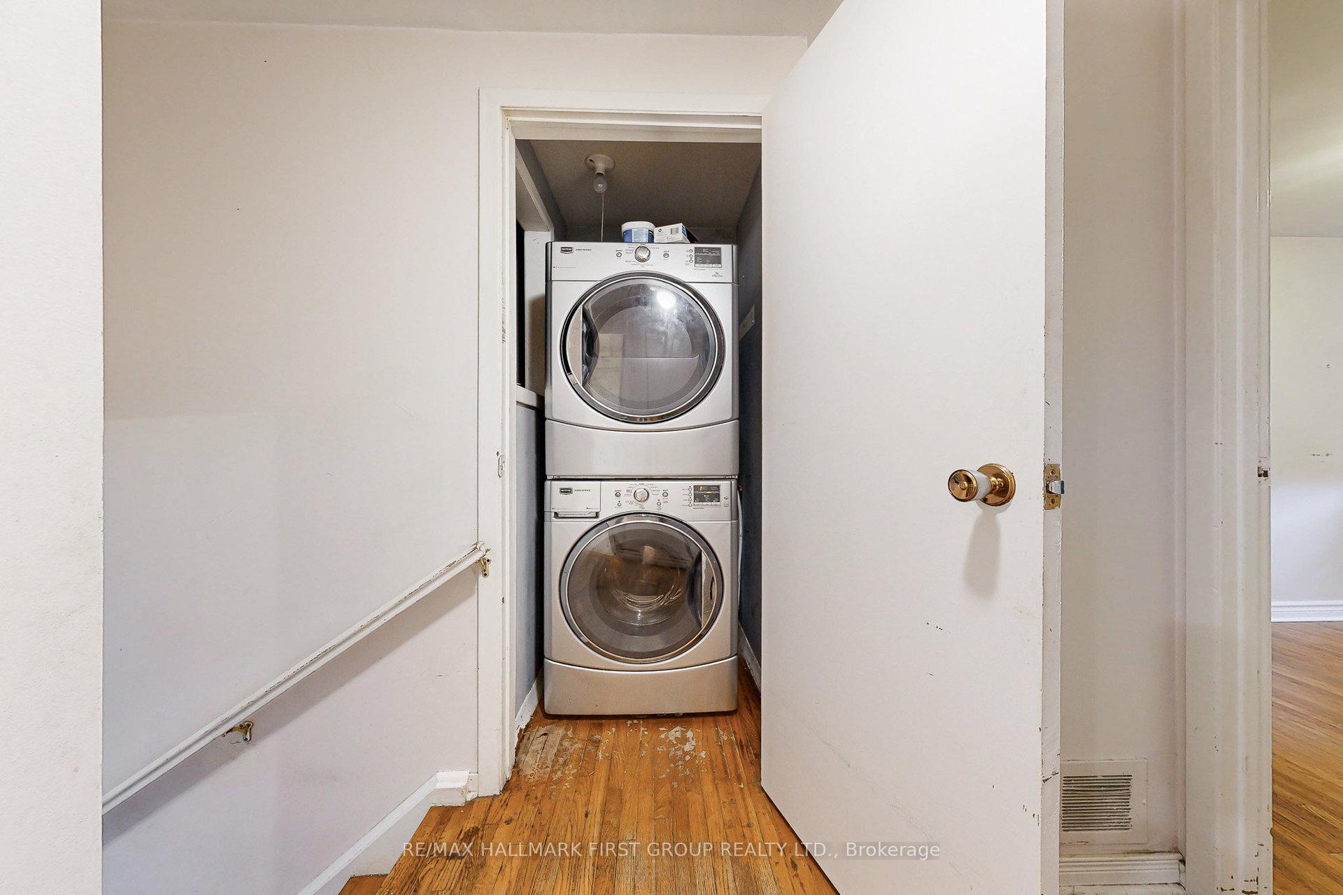 Photo 14 of 1119 Valley Court, Oshawa, Lakeview — HOMEH