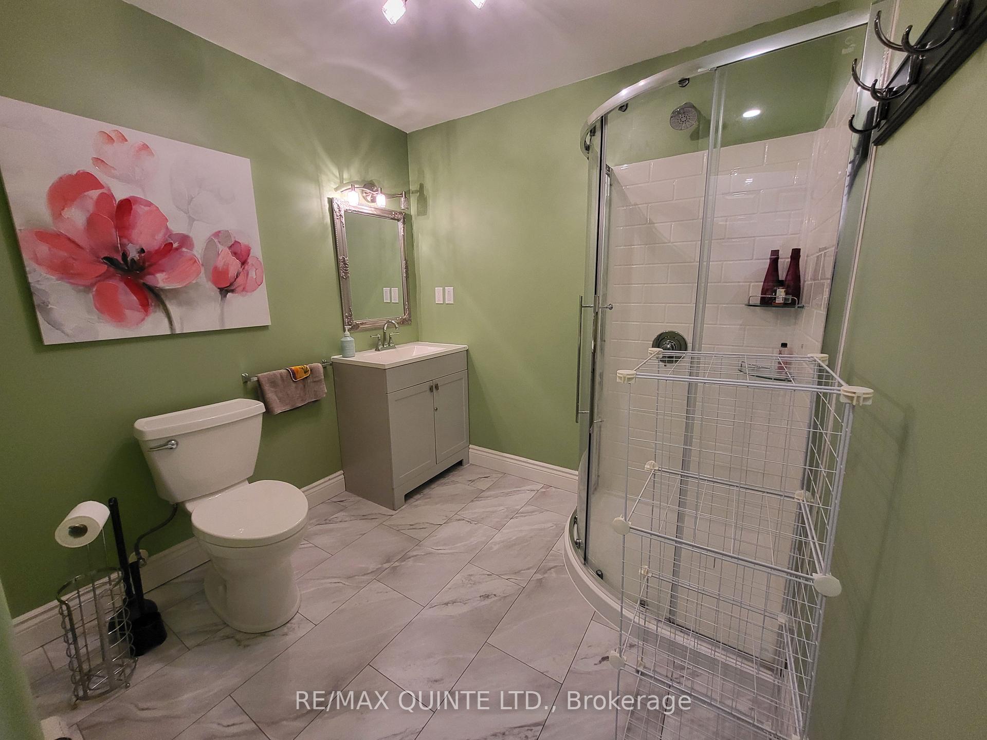 Photo 13 of Unit Upper Unit, 12 Lake Street, Prince Edward County, Picton Ward — HOMEH