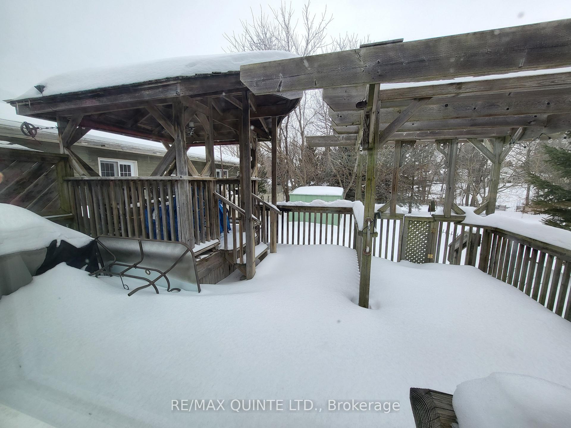 Photo 14 of Unit Upper Unit, 12 Lake Street, Prince Edward County, Picton Ward — HOMEH