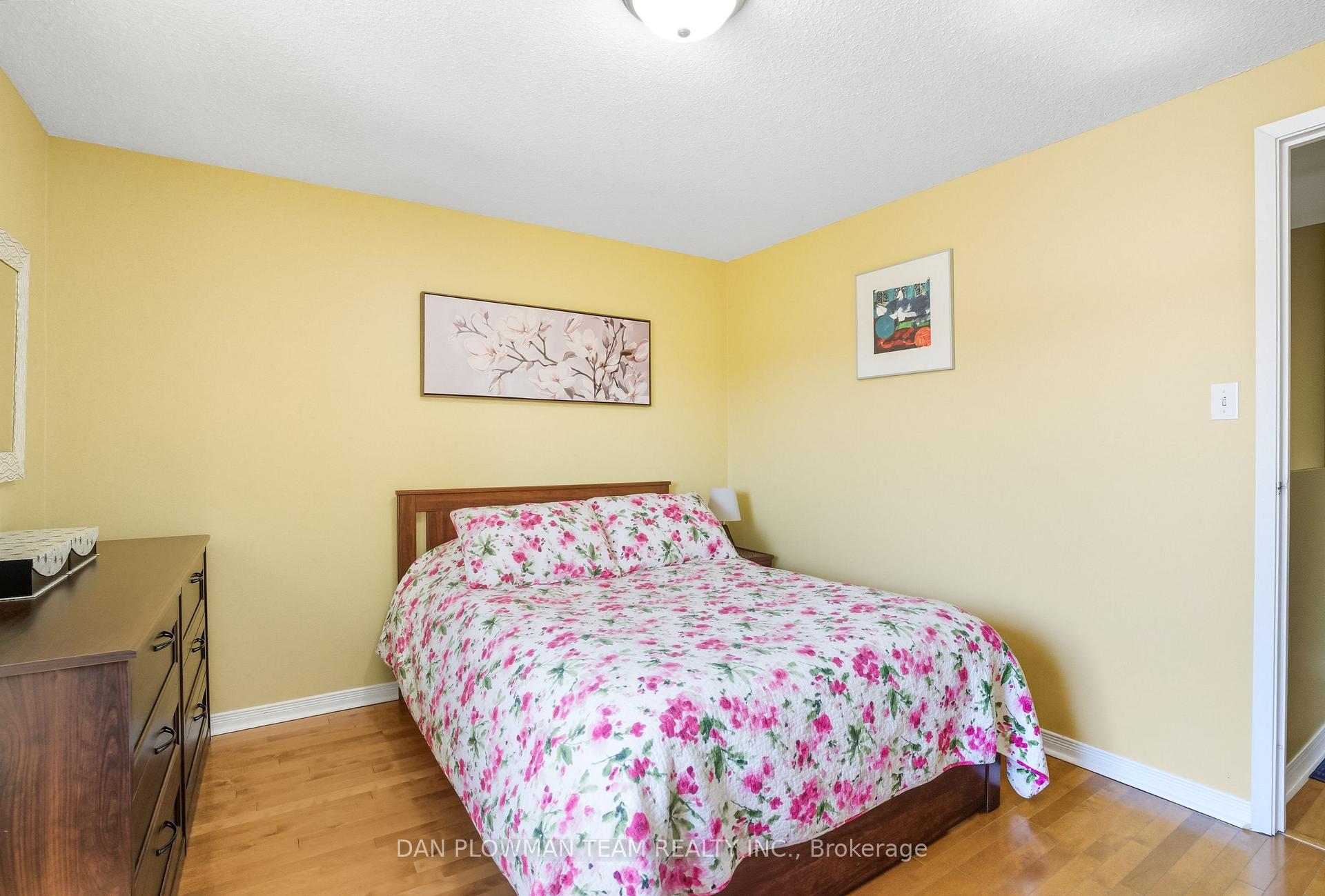 Photo 16 of 296 Phillip Murray Avenue, Oshawa, Lakeview — HOMEH