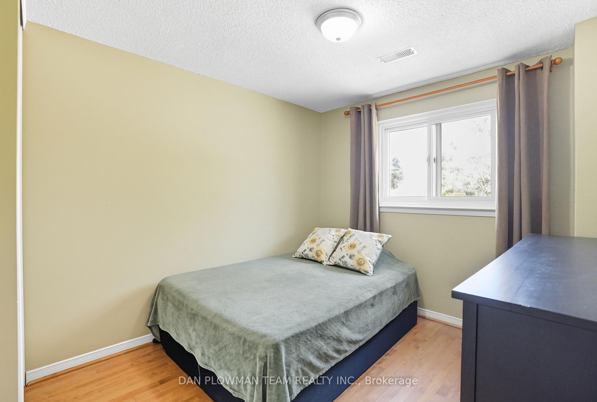 Photo 20 of 296 Phillip Murray Avenue, Oshawa, Lakeview — HOMEH