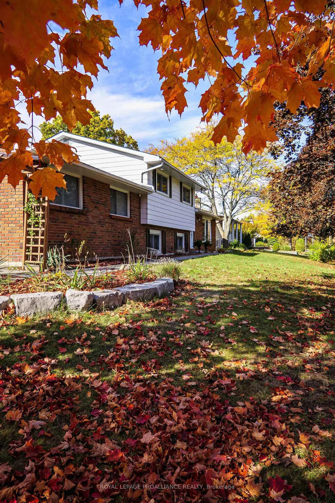 Photo 5 of 39 Parkview Heights, Quinte West, Trenton Ward — HOMEH