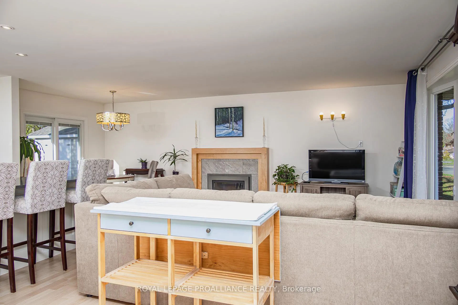Photo 23 of 39 Parkview Heights, Quinte West, Trenton Ward — HOMEH