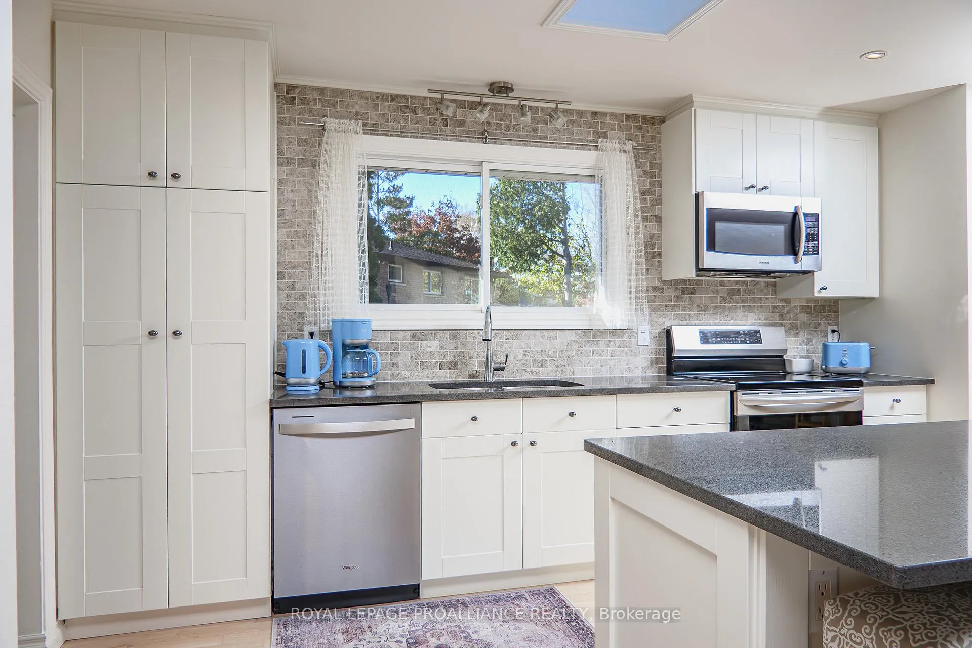 Photo 27 of 39 Parkview Heights, Quinte West, Trenton Ward — HOMEH