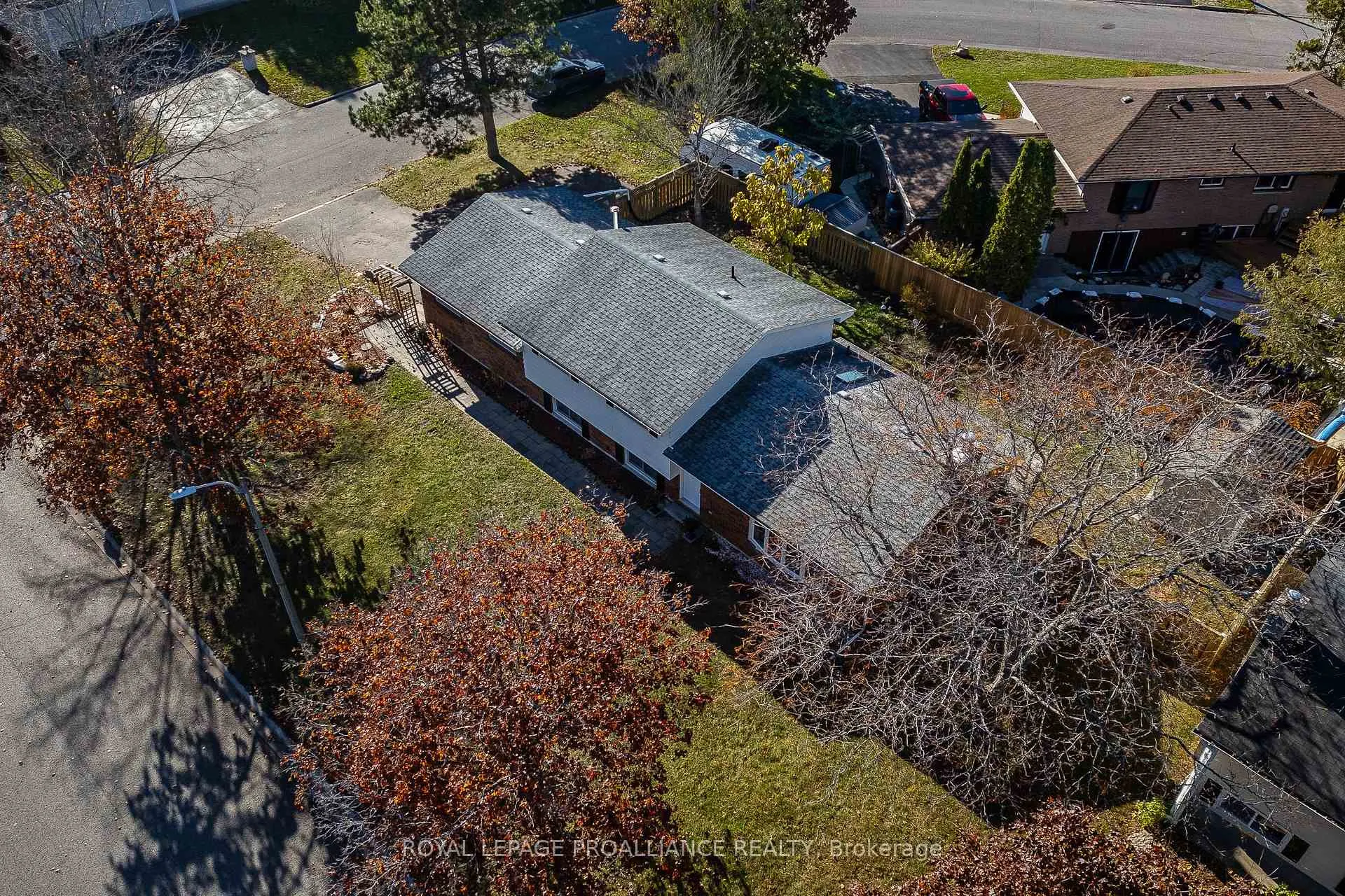Photo 49 of 39 Parkview Heights, Quinte West, Trenton Ward — HOMEH
