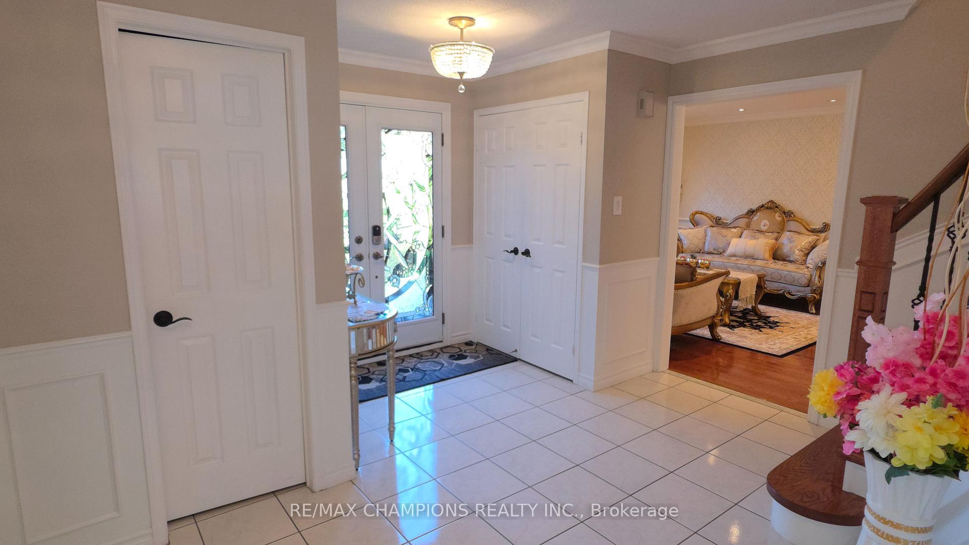 Photo 4 of 1685 Dellbrook Avenue, Pickering, Brock Ridge — HOMEH