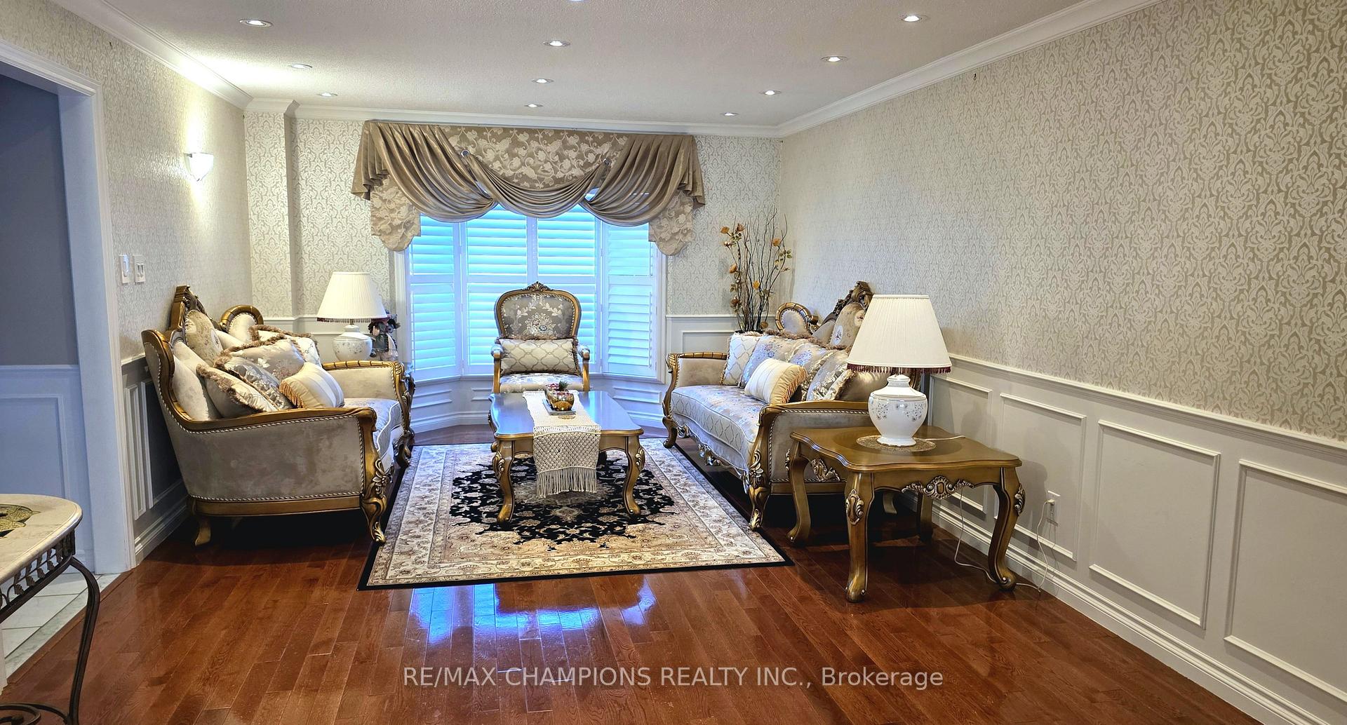 Photo 5 of 1685 Dellbrook Avenue, Pickering, Brock Ridge — HOMEH