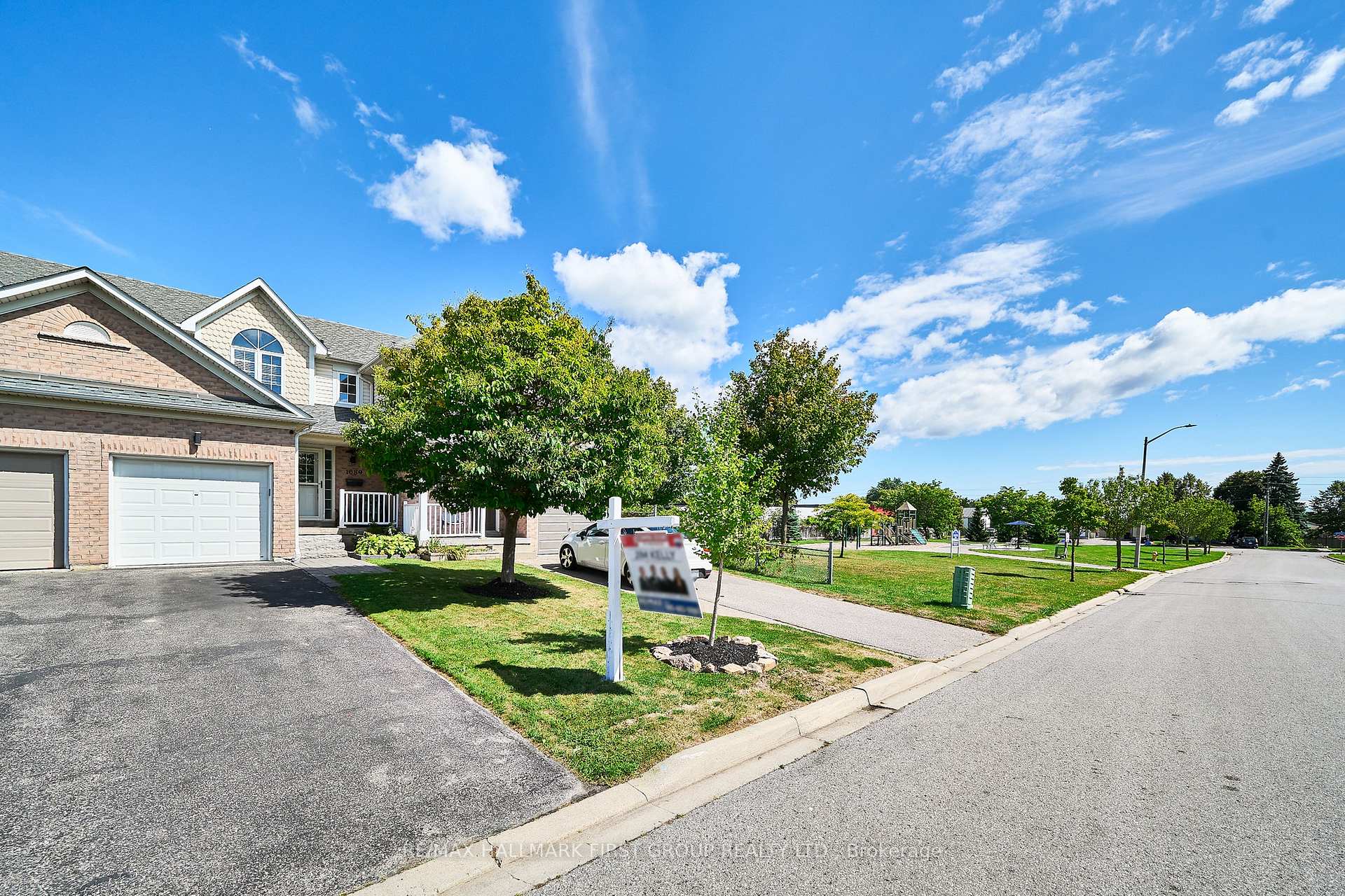 Photo 3 of 1089 Tilbury Street, Oshawa, Farewell — HOMEH