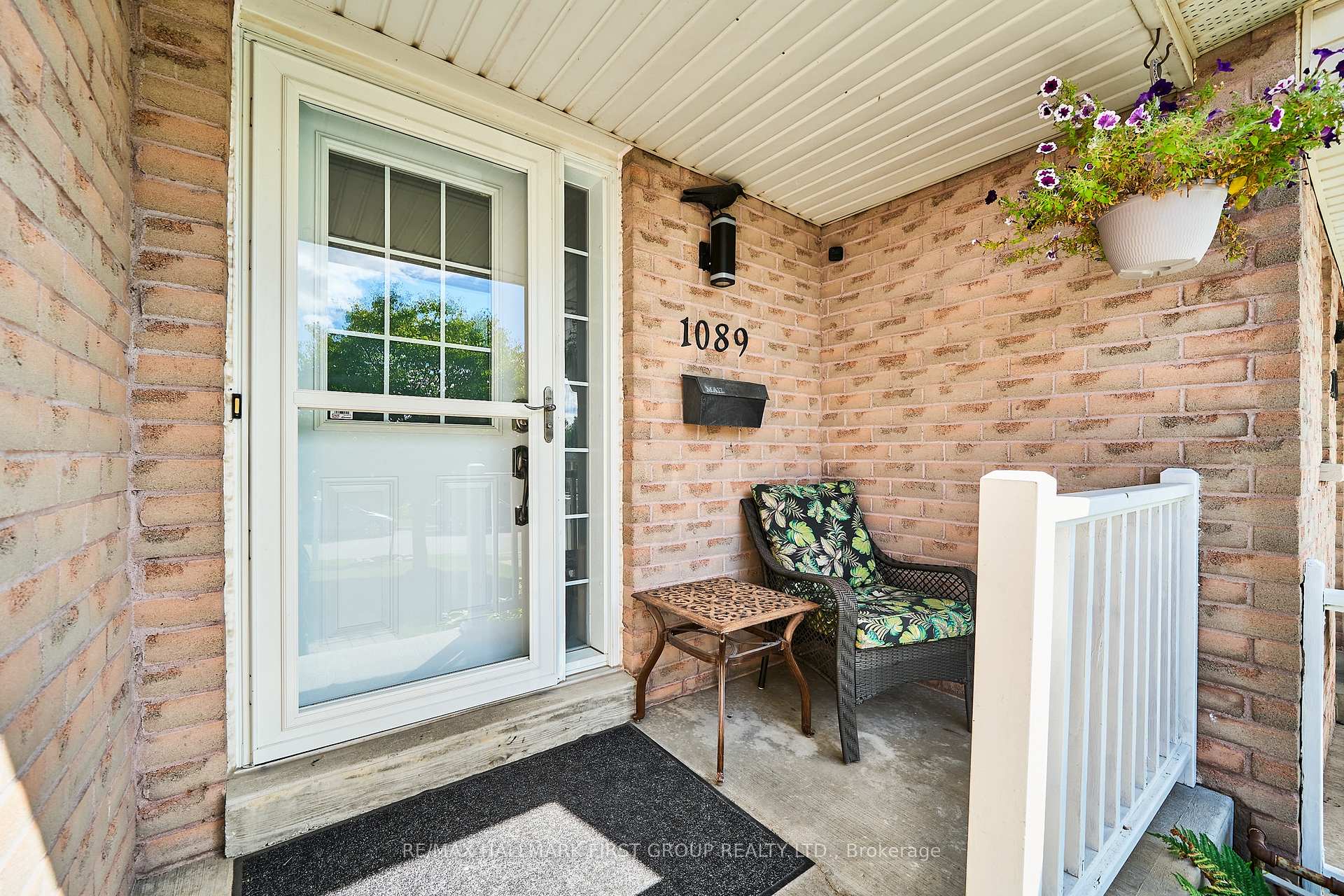 Photo 6 of 1089 Tilbury Street, Oshawa, Farewell — HOMEH