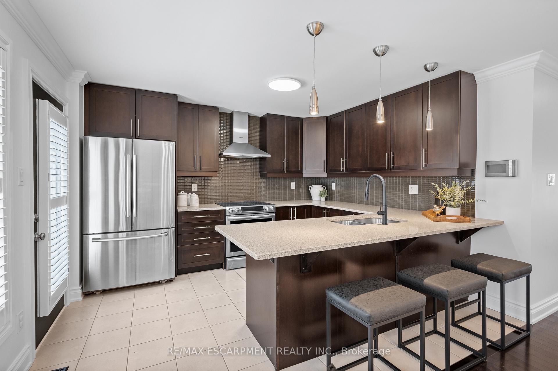 Photo 14 of 295 Ruhl Drive, Milton, Willmott — HOMEH