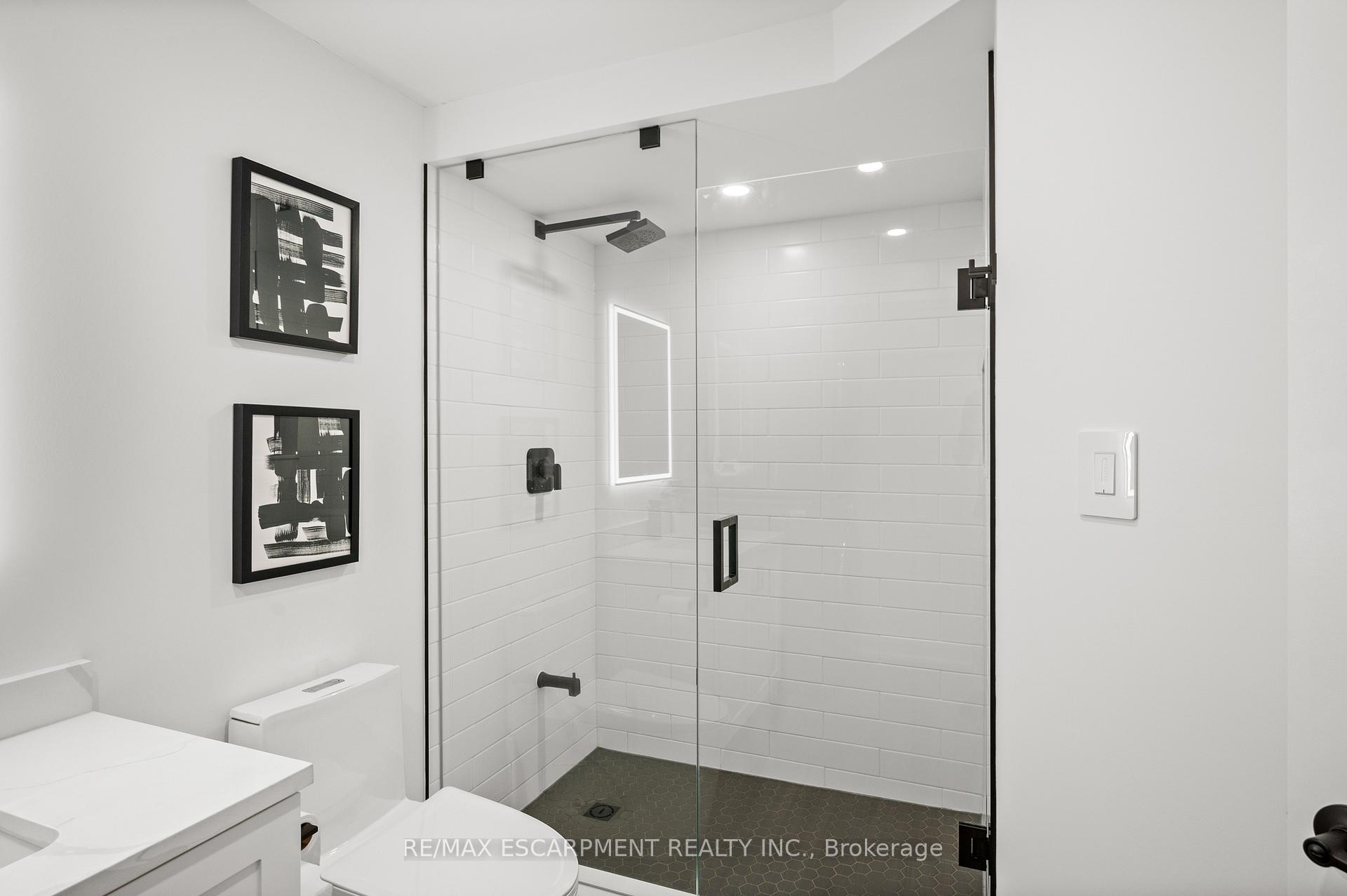 Photo 38 of 295 Ruhl Drive, Milton, Willmott — HOMEH