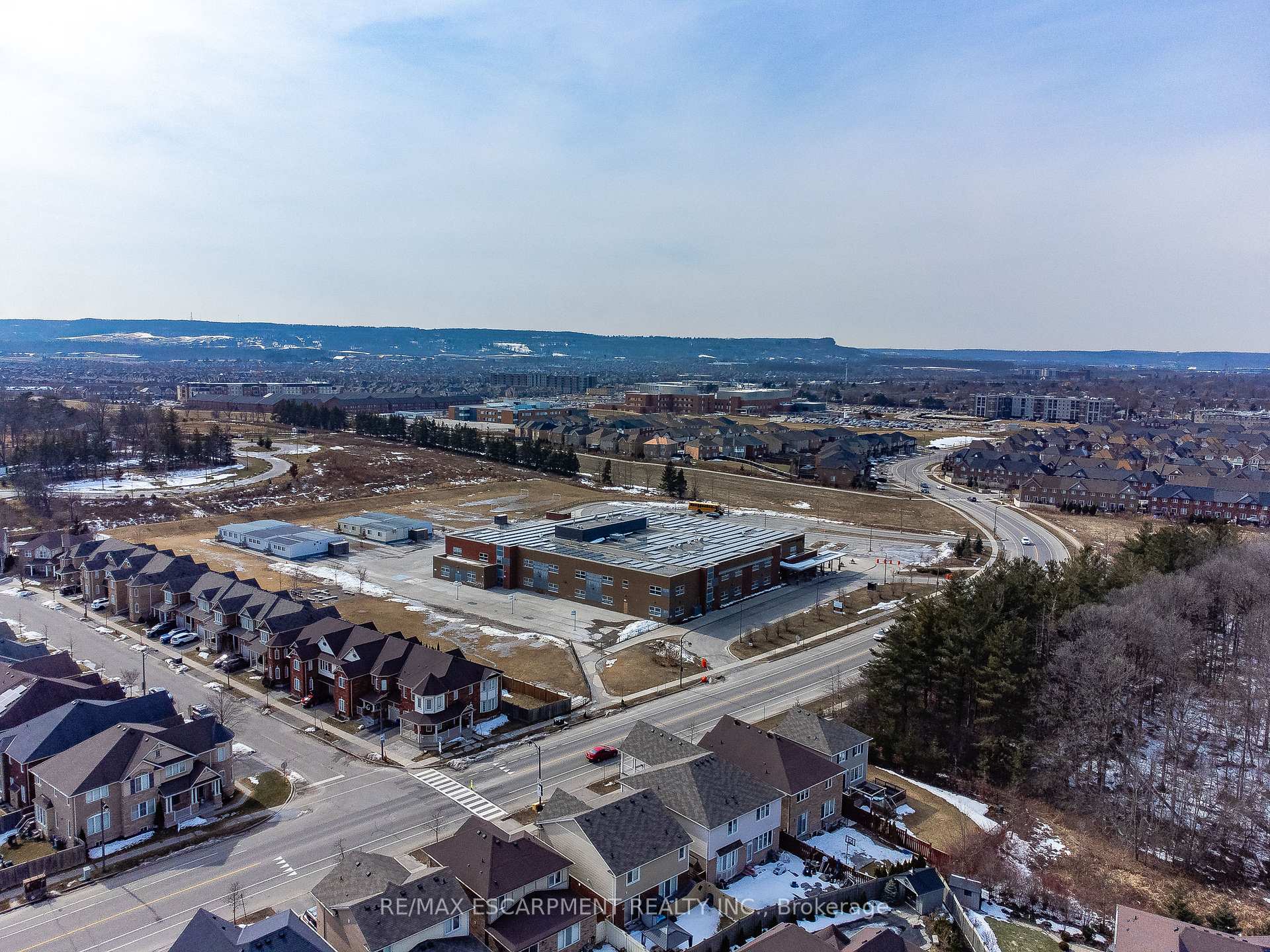 Photo 47 of 295 Ruhl Drive, Milton, Willmott — HOMEH