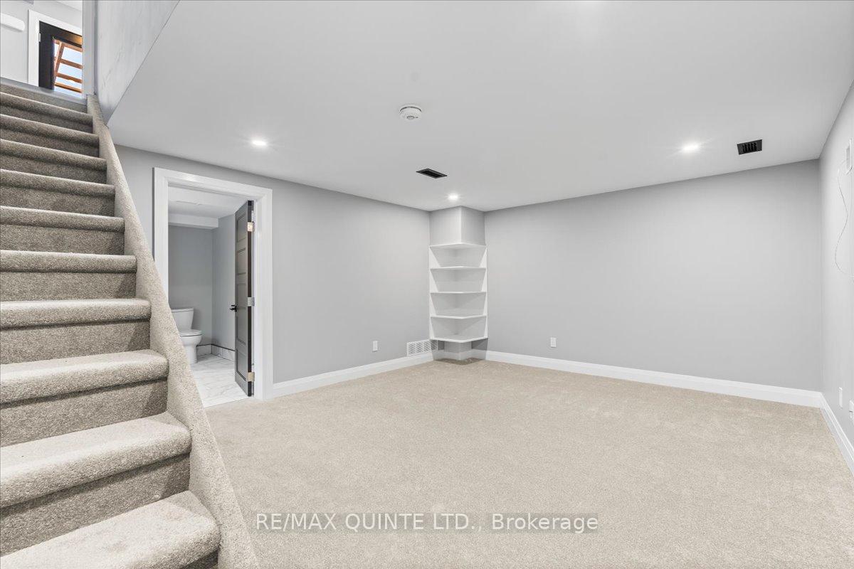 Photo 18 of Unit 3, 865 Old Highway 2, Quinte West, Sidney Ward — HOMEH