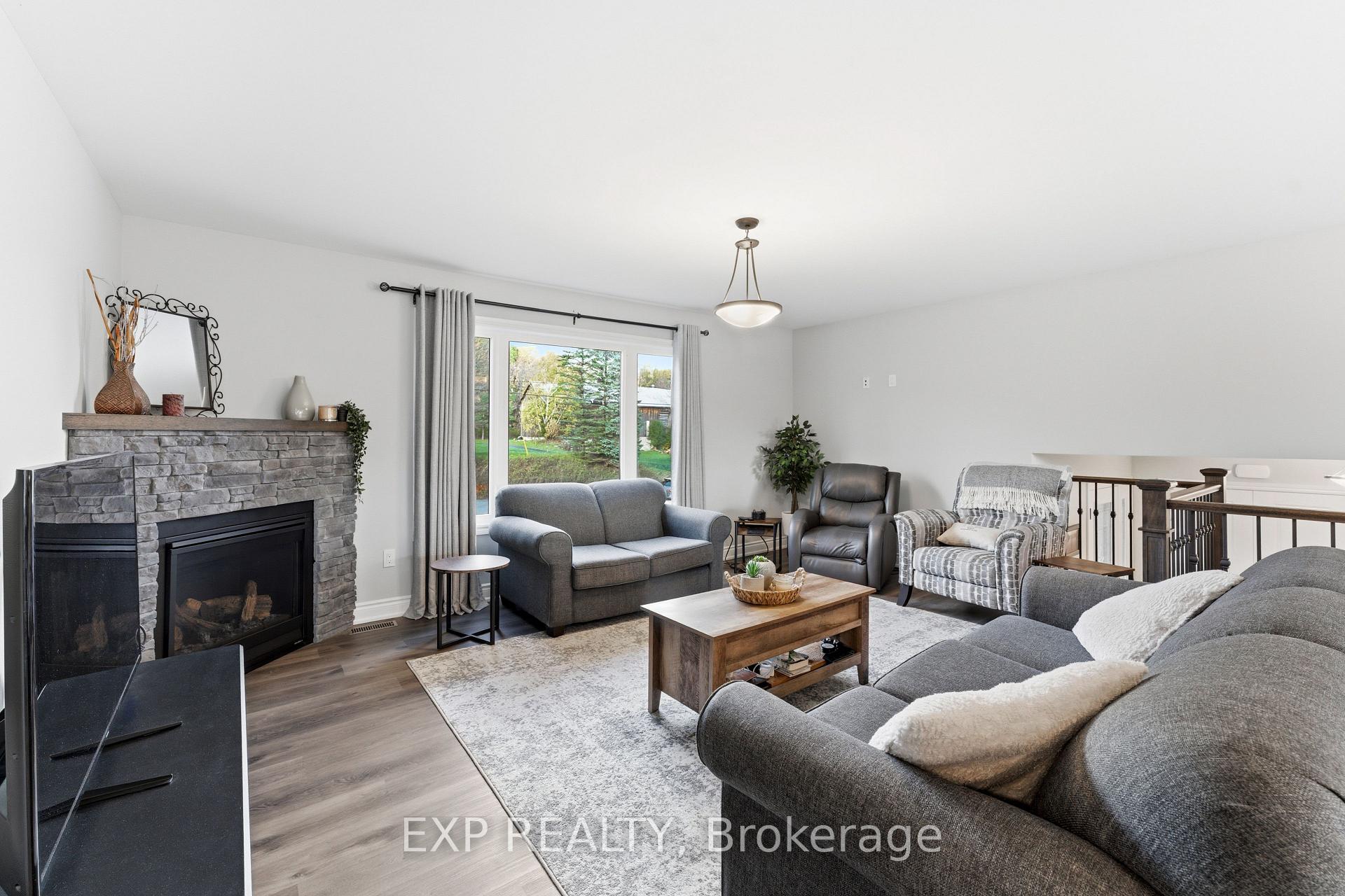 Photo 9 of 167 Bernard Long Road, Quinte West, Sidney Ward — HOMEH