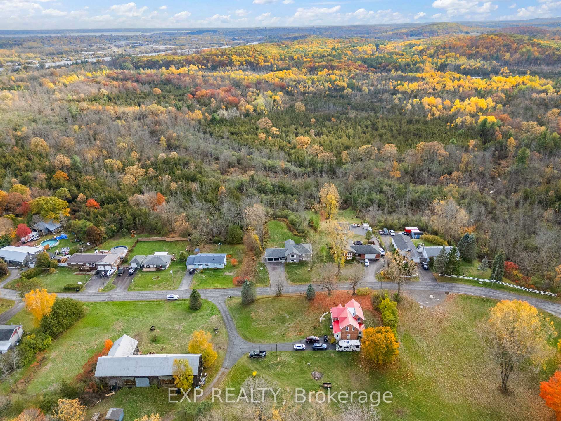 Photo 44 of 167 Bernard Long Road, Quinte West, Sidney Ward — HOMEH