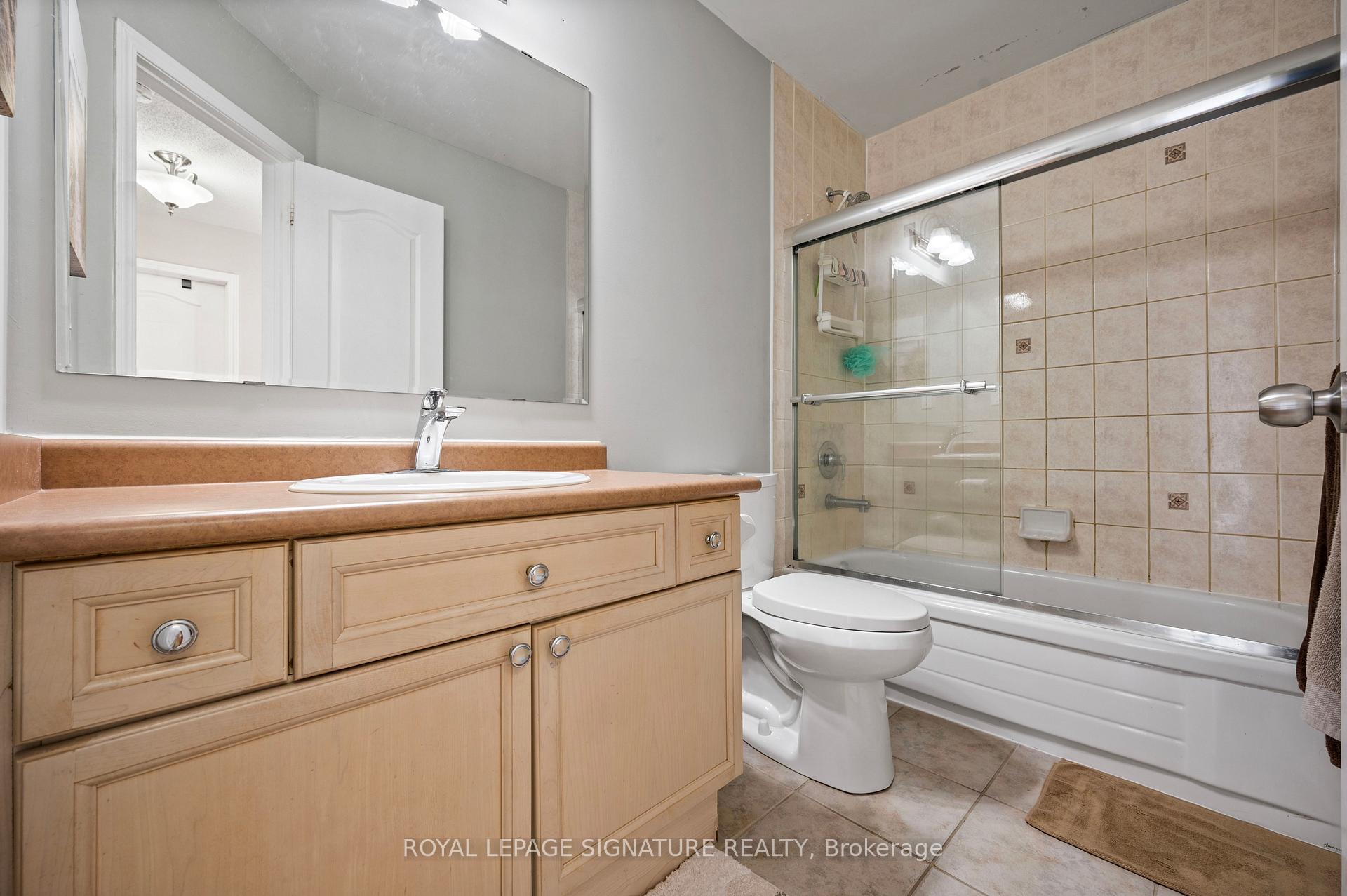Photo 24 of 352 Baverstock Crescent, Milton, Clarke — HOMEH