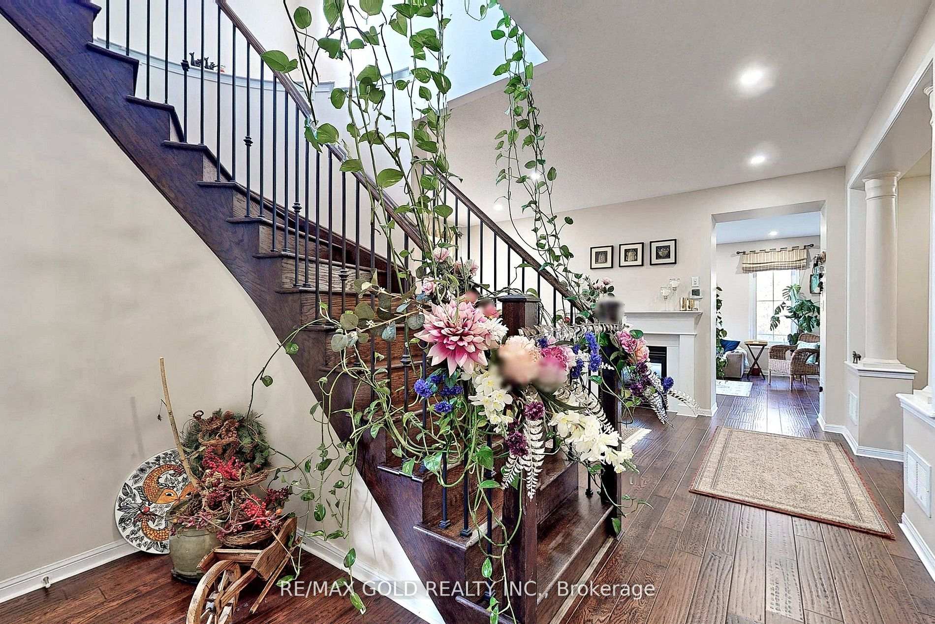 Photo 7 of Unit Upper, 301 Peregrine Way, Milton, Scott — HOMEH