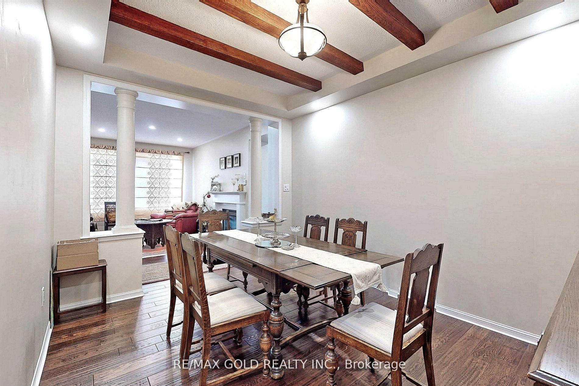 Photo 10 of Unit Upper, 301 Peregrine Way, Milton, Scott — HOMEH
