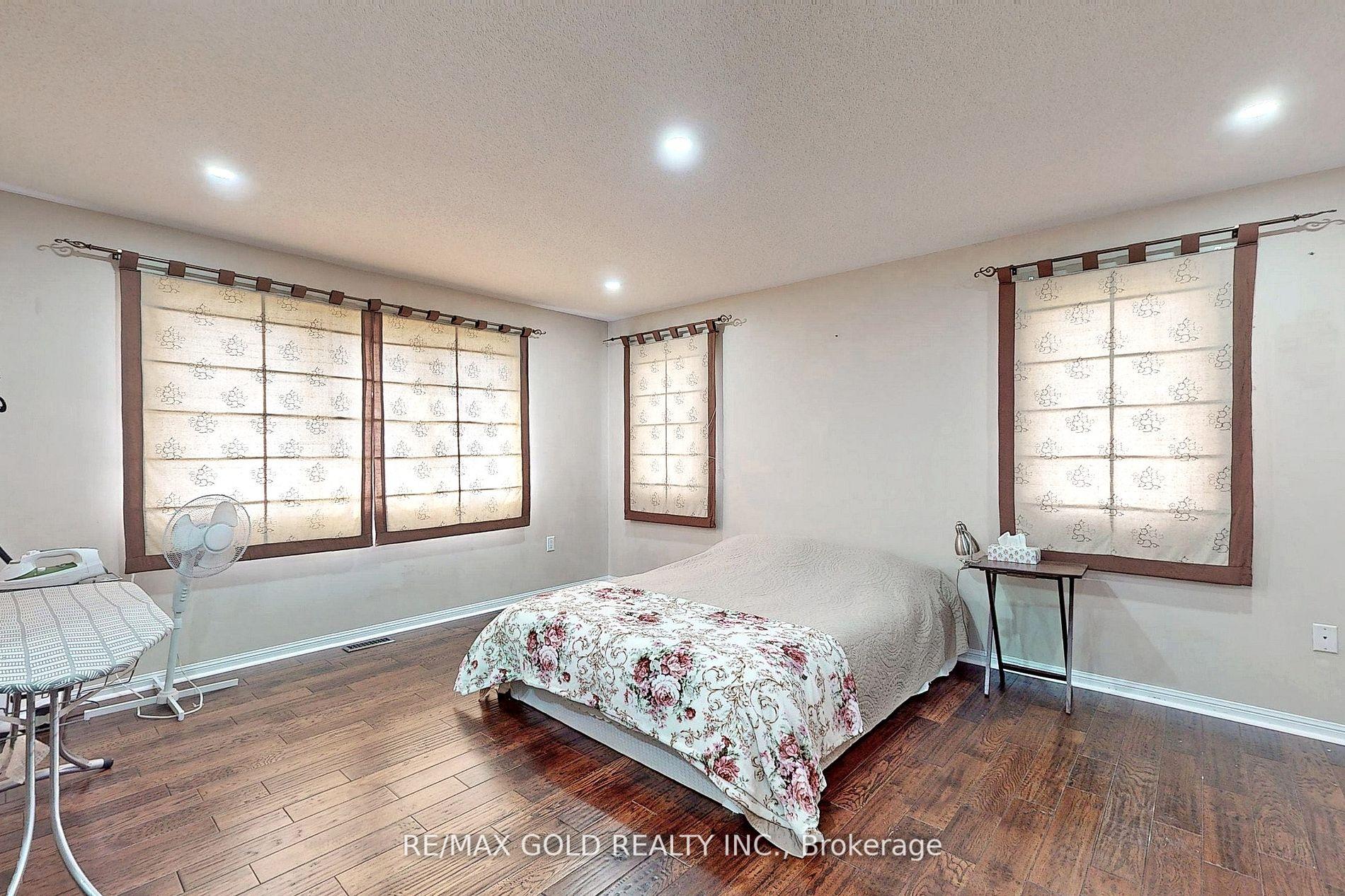 Photo 21 of Unit Upper, 301 Peregrine Way, Milton, Scott — HOMEH