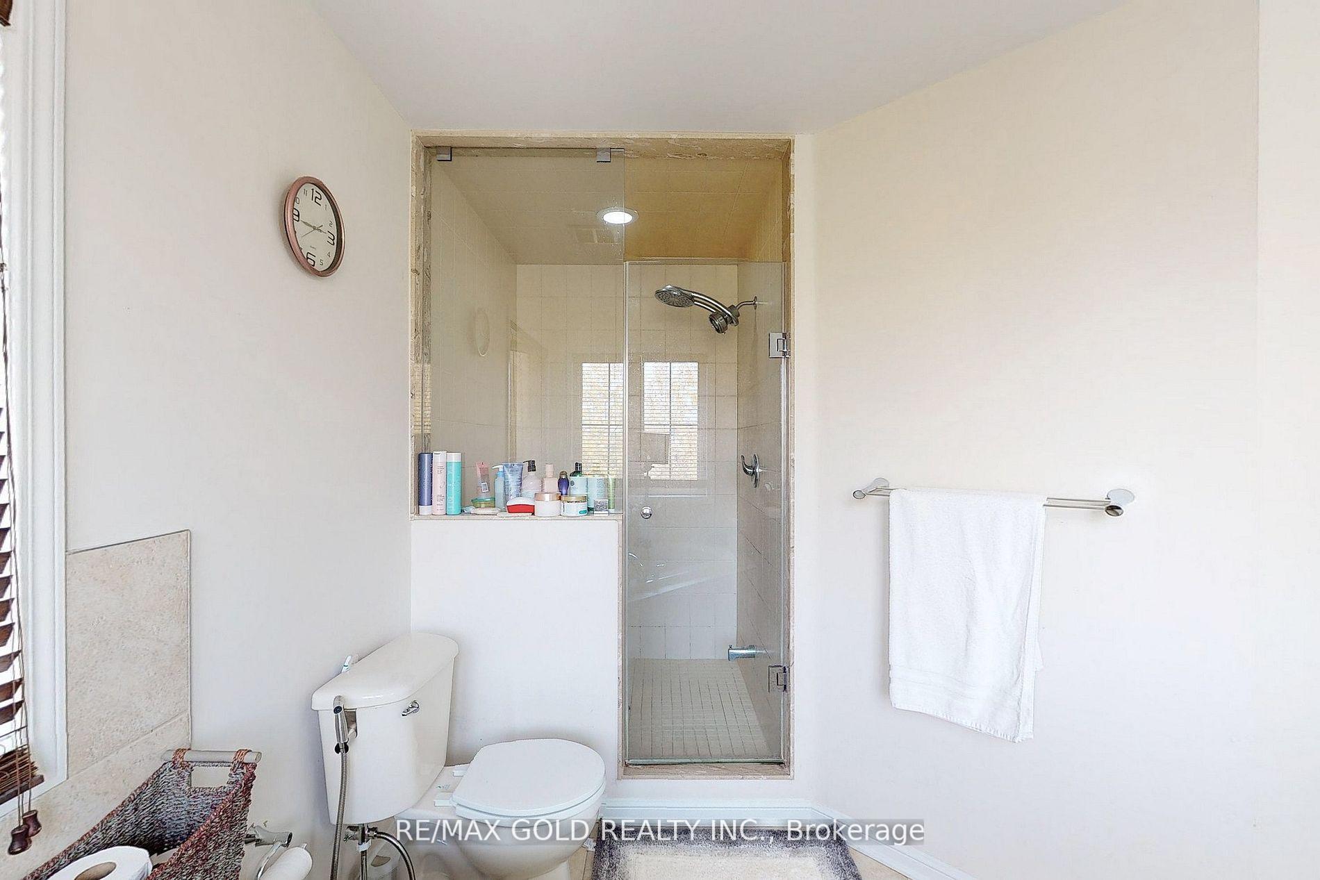 Photo 28 of Unit Upper, 301 Peregrine Way, Milton, Scott — HOMEH