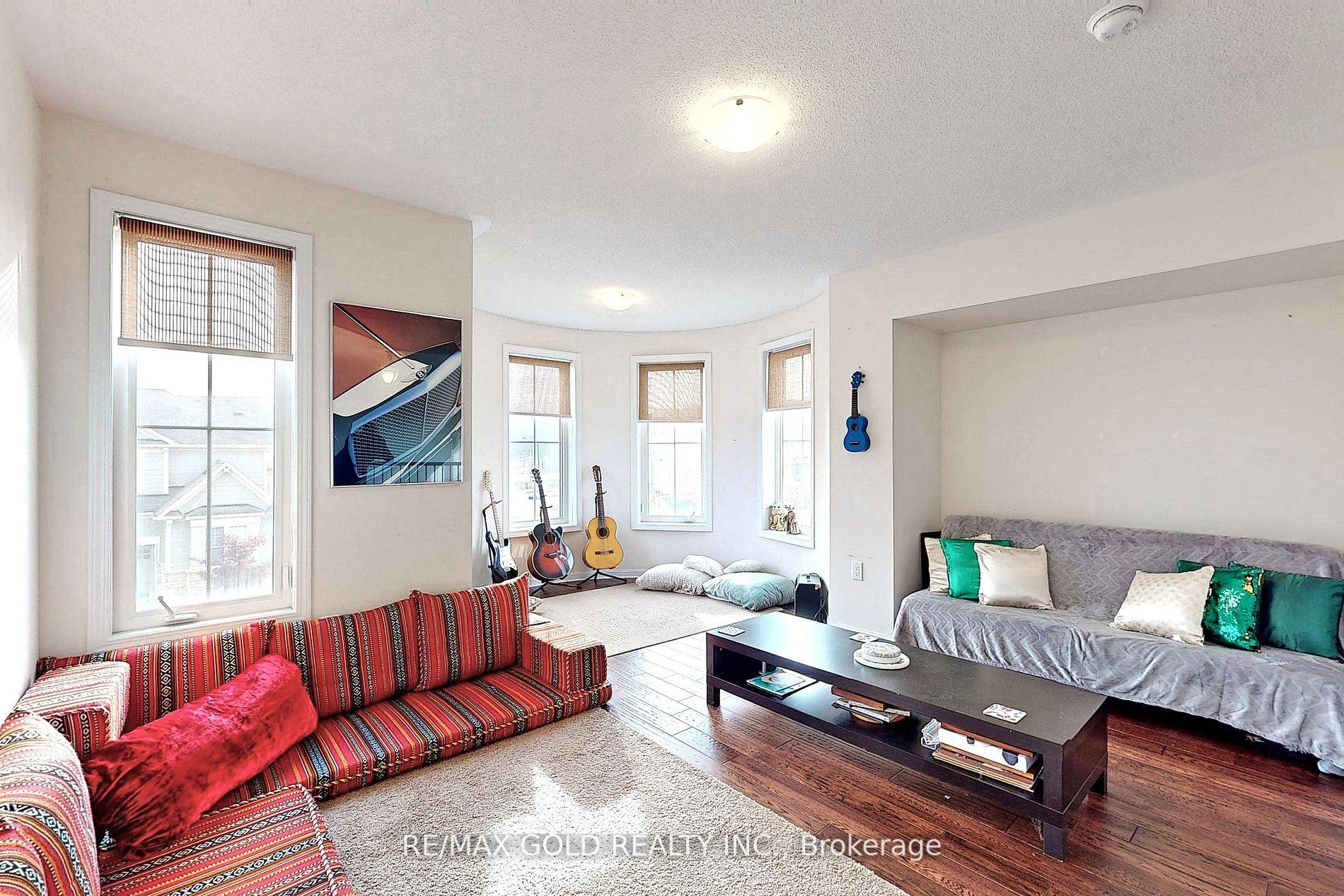 Photo 30 of Unit Upper, 301 Peregrine Way, Milton, Scott — HOMEH